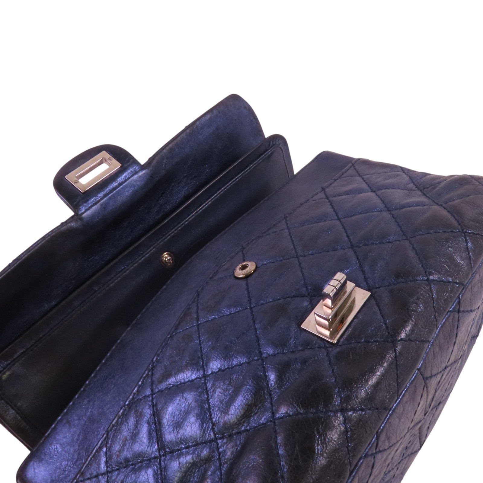 CHANEL 牛皮皮革2.55銀扣鏈帶肩背袋