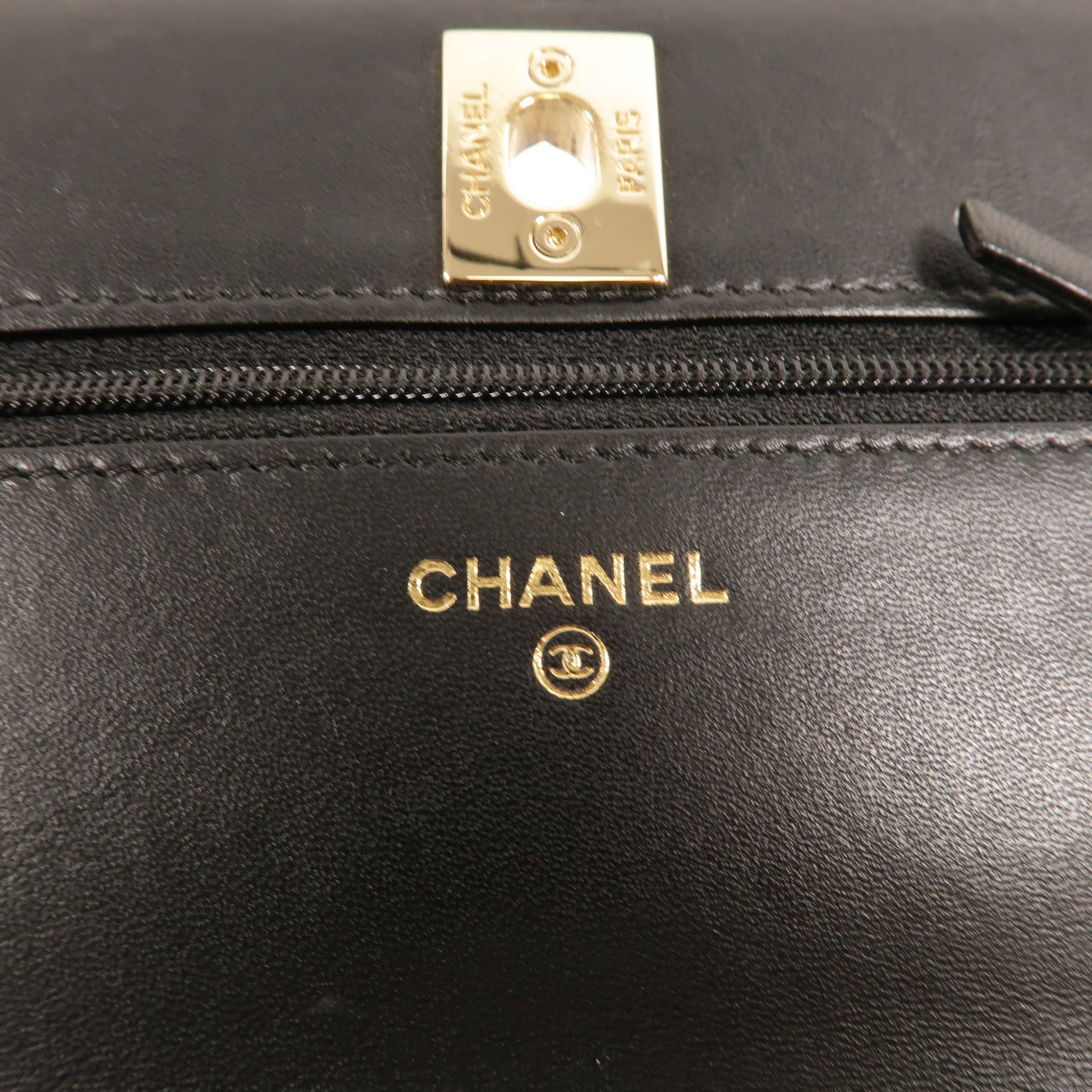 CHANEL 羊皮皮革Trendy Wallet On Chain鏈帶肩背袋