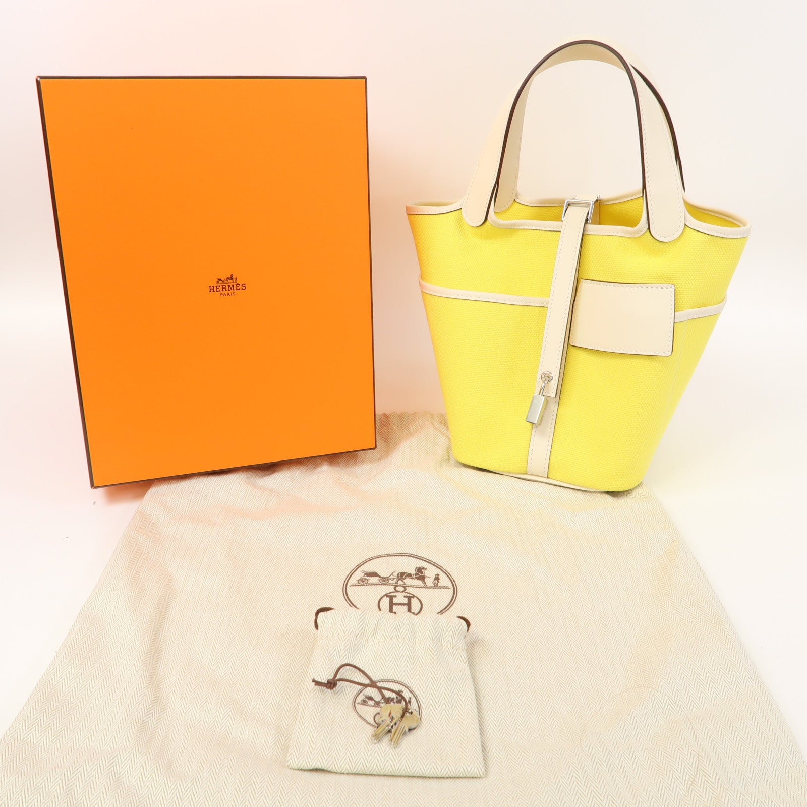 HERMES 帆布/Swift皮革Picotin Cargo PM銀扣手挽袋檸檬黃色/奶油白色