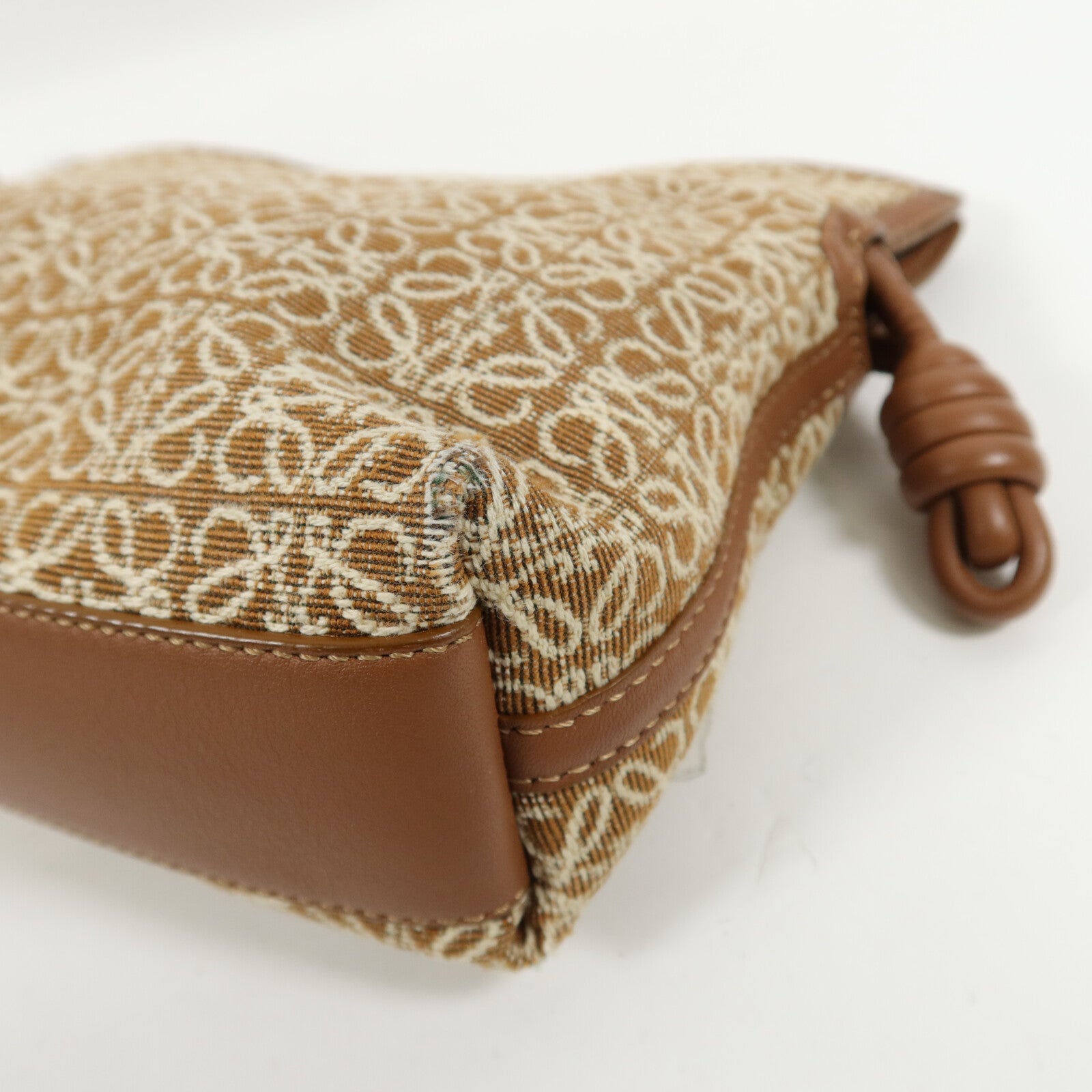LOEWE 帆布Shoulder Bag肩背袋