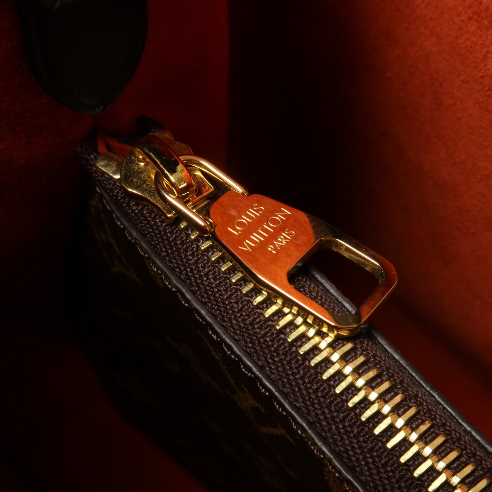 LOUIS VUITTON Monogram Formasetti Neo Noe MM肩背袋