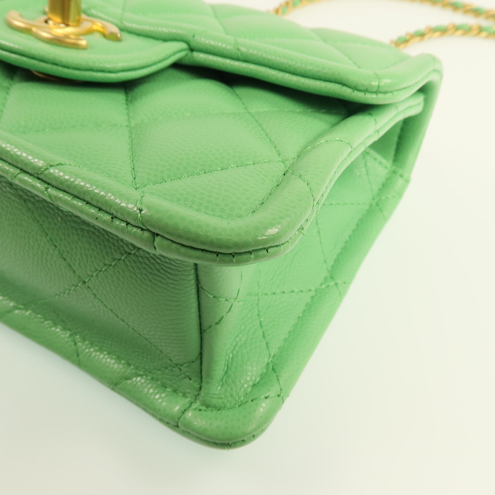 CHANEL 牛皮皮革Chain Shoulder金扣肩背包