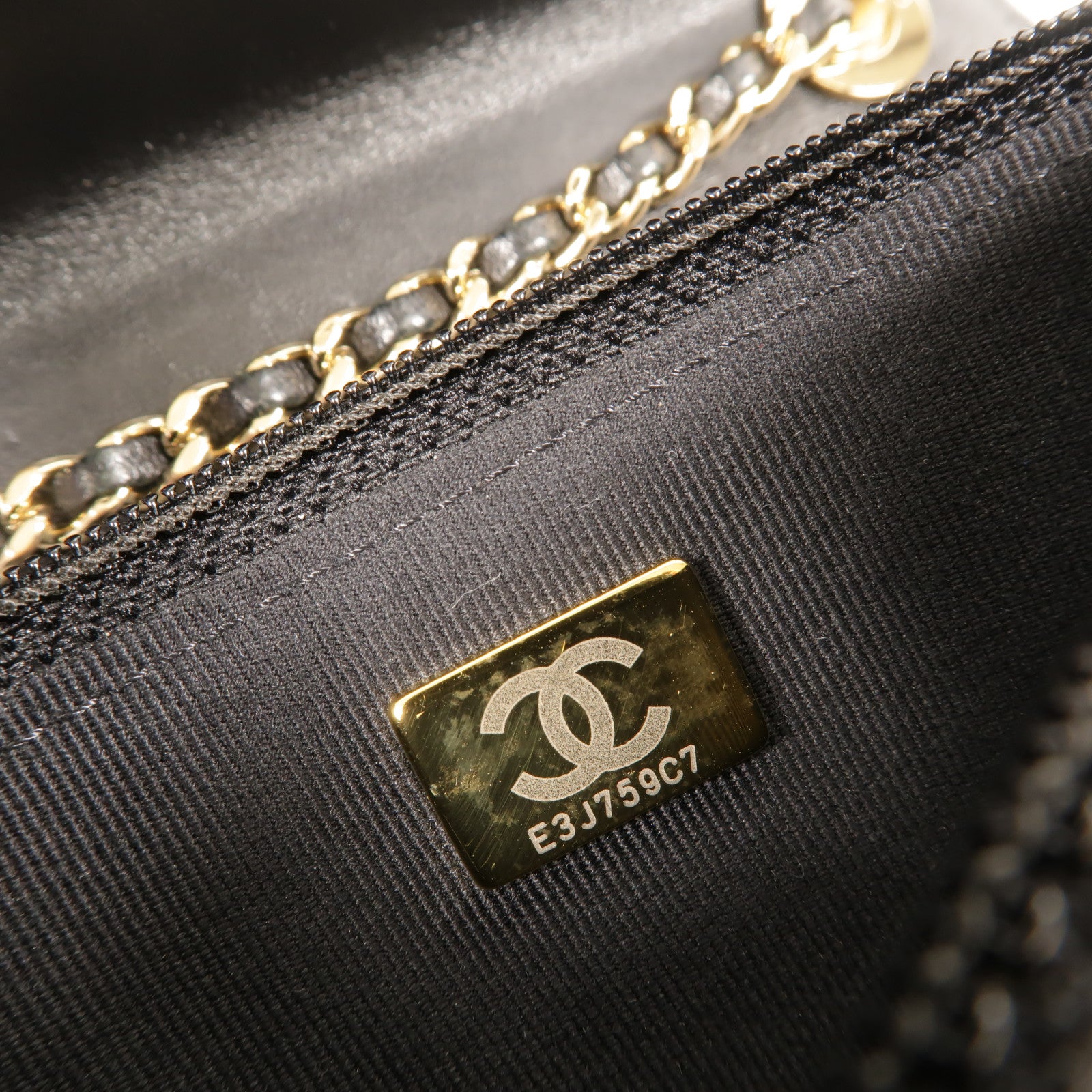 CHANEL 羊皮皮革Trendy Wallet On Chain鏈帶肩背袋