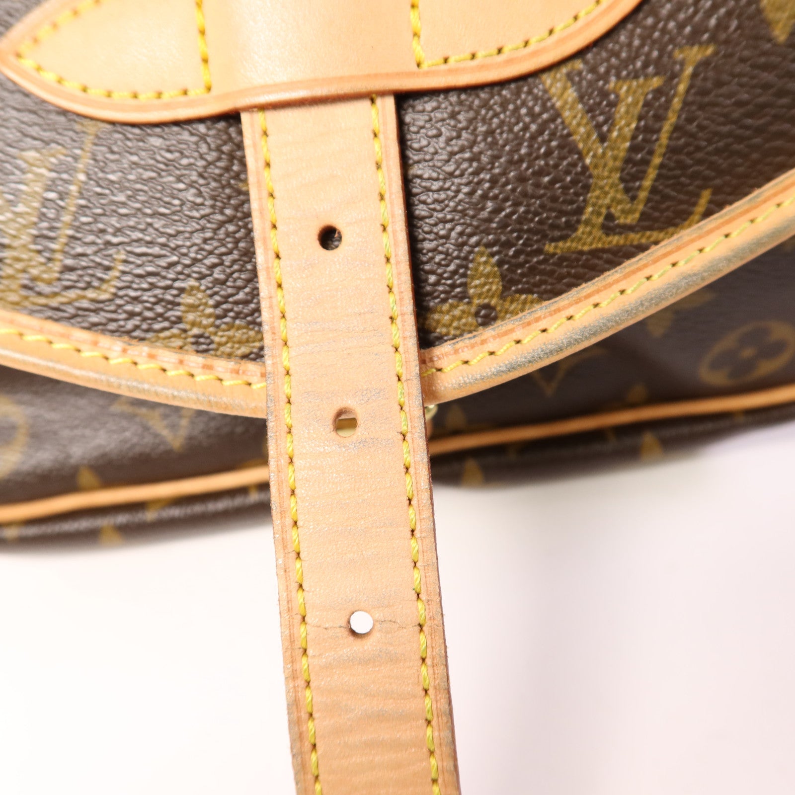 LOUIS VUITTON Monogram Saumur 30金扣肩背袋棕色