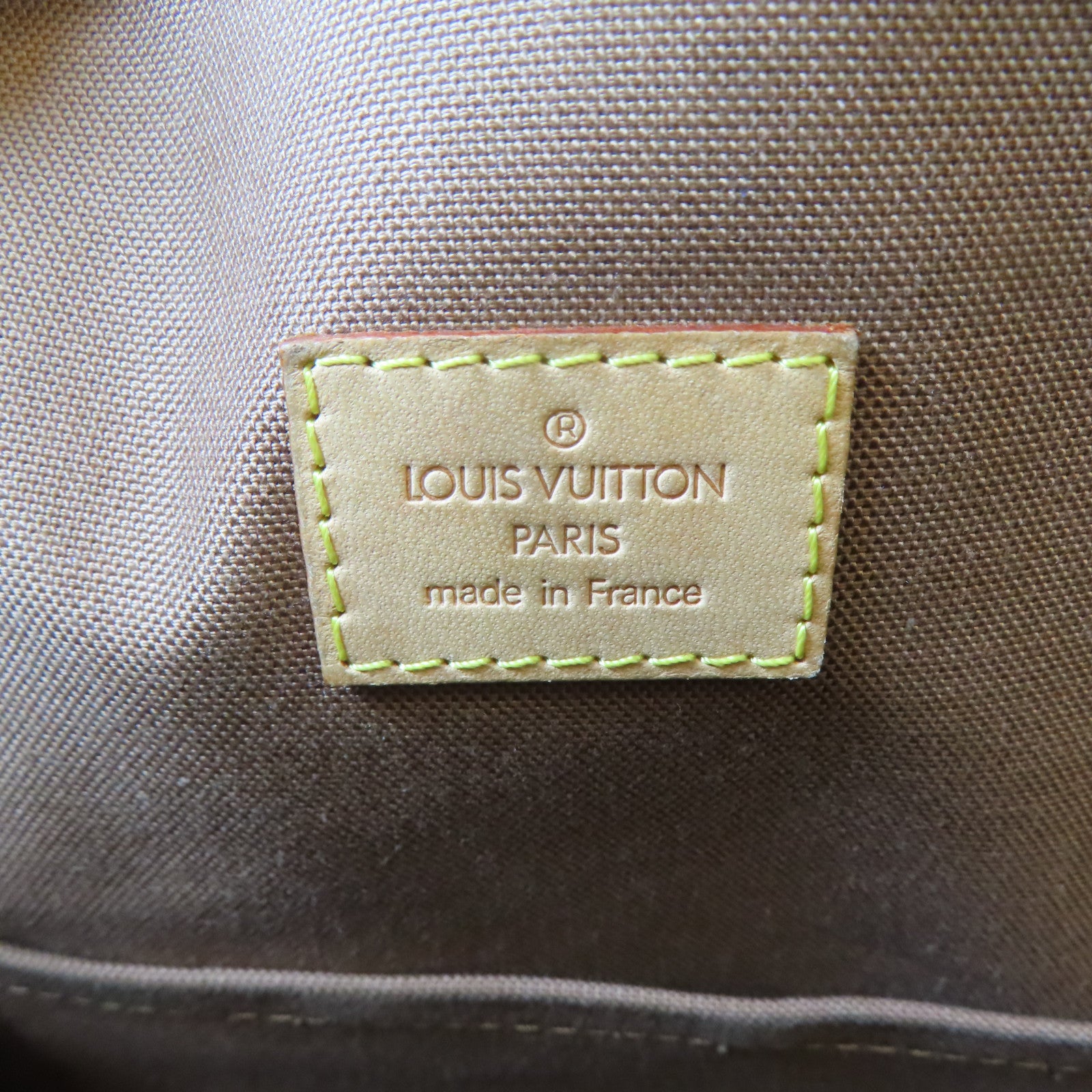 LOUIS VUITTON (PRICE DOWN) LV GHW Lockit Horizontal Shoulder Handbag M40104 Monogram Brown