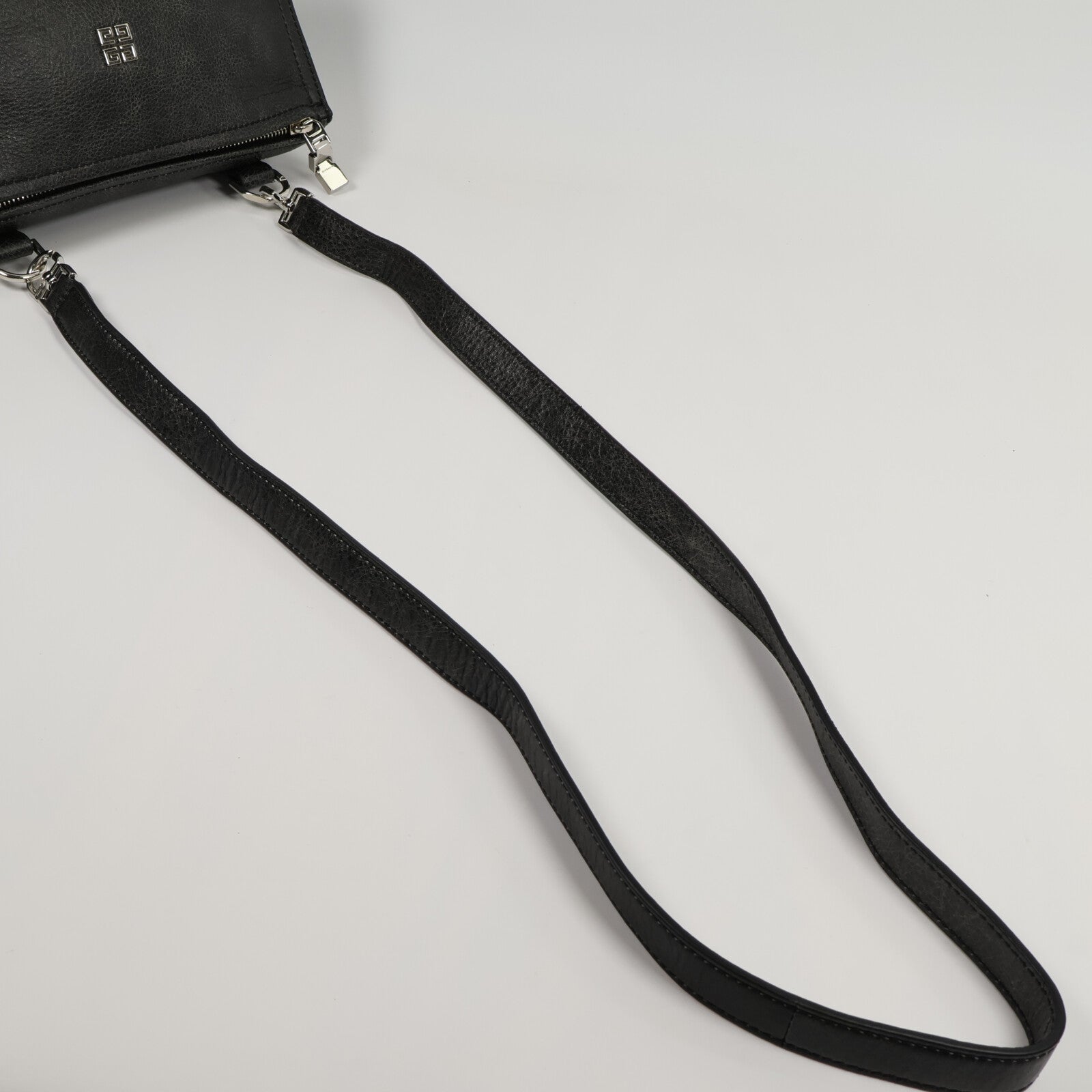 GIVENCHY 牛皮皮革Pandora肩背袋