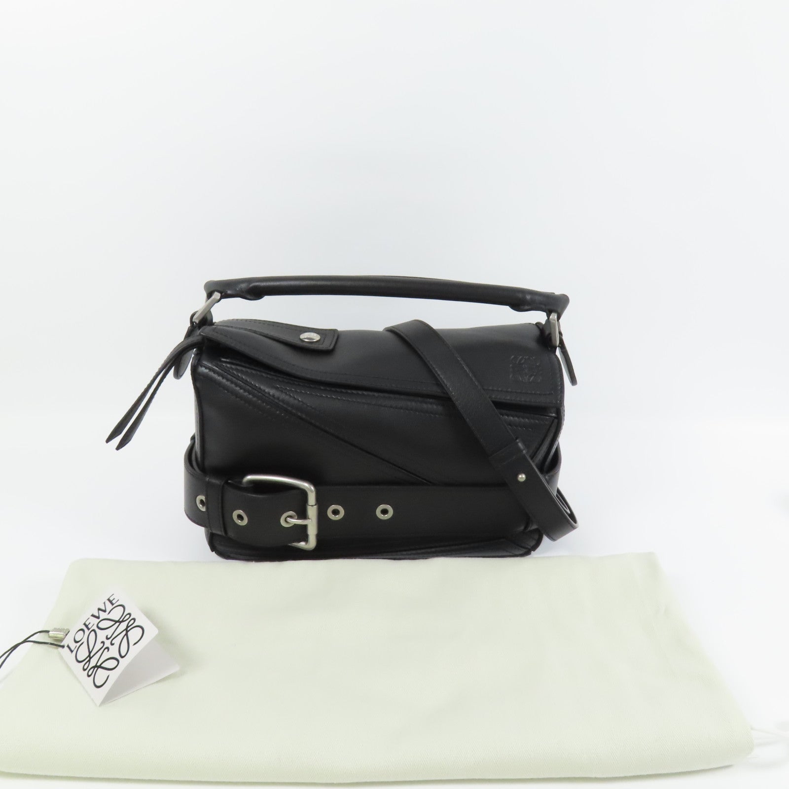 LOEWE 牛皮皮革Puzzle Biker Small銀扣手挽袋