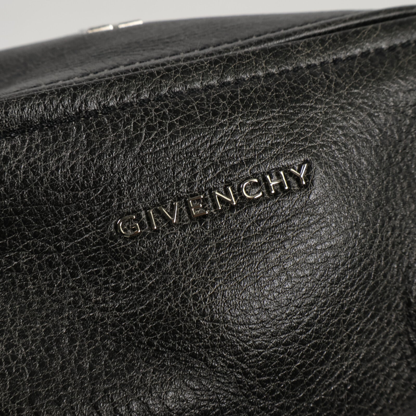 GIVENCHY 牛皮皮革Pandora肩背袋