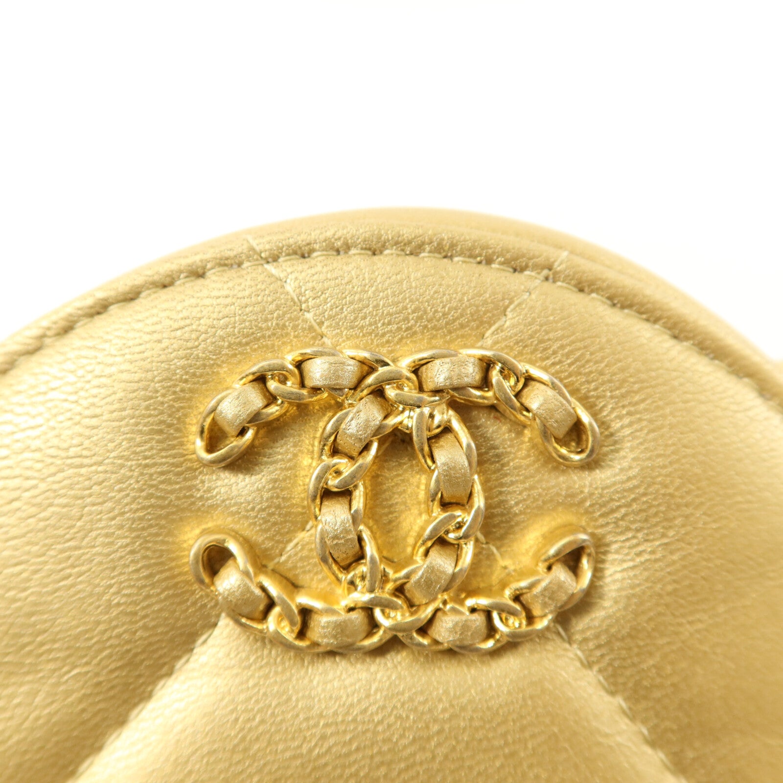 CHANEL 羊皮皮革C19 Round Clutch鏈帶手挽肩背兩用袋