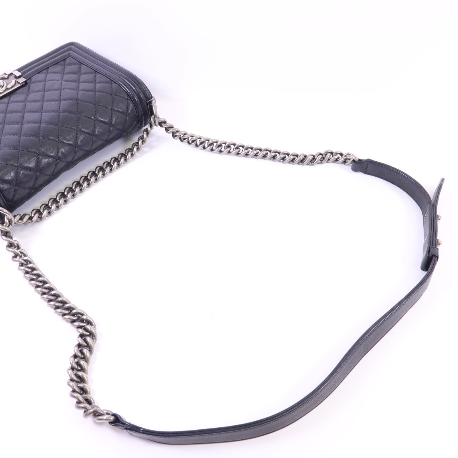 CHANEL 牛皮皮革Boy 25鏈帶肩背袋