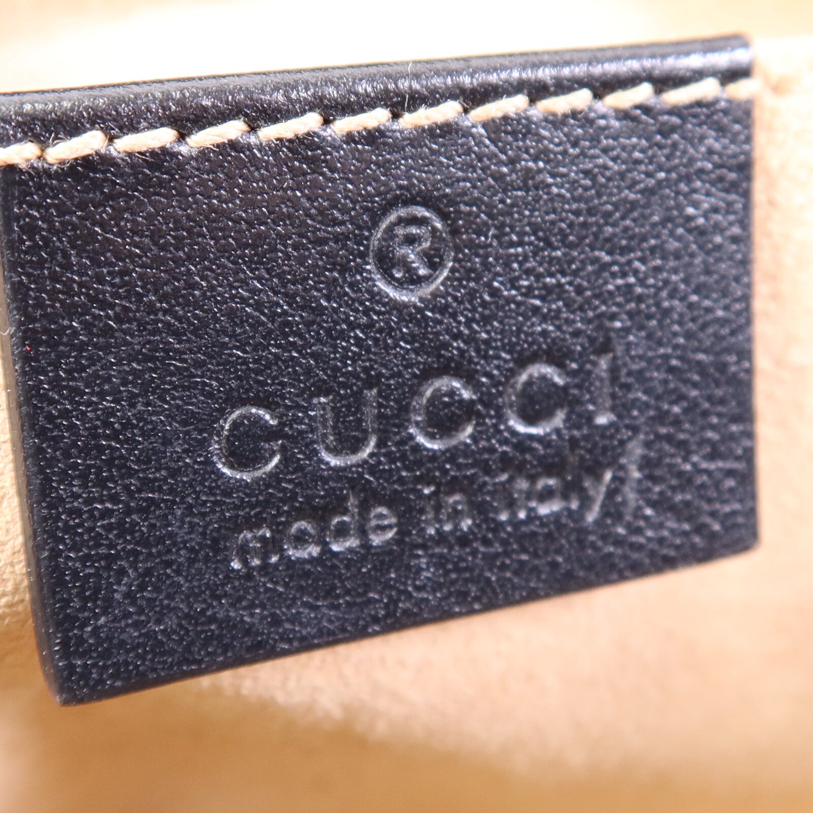 GUCCI 牛皮皮革GG Marmont Small金扣鏈帶肩背袋