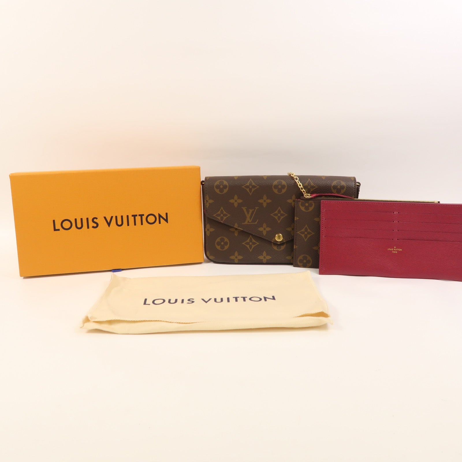LOUIS VUITTON Monogram Pochette Felicie金扣鏈帶肩背袋