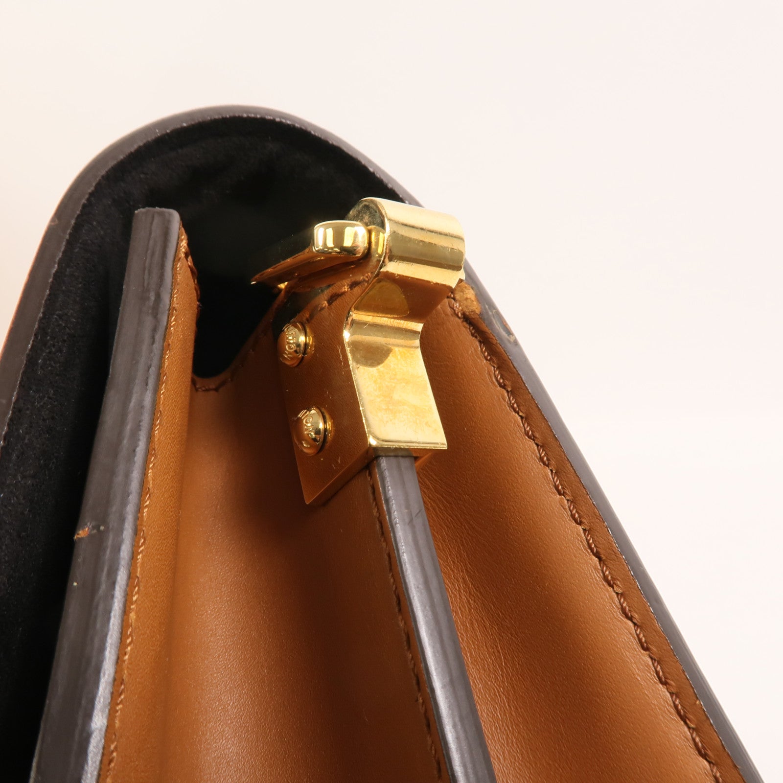 LOUIS VUITTON Monogram Reverse Mini Dauphine肩背袋