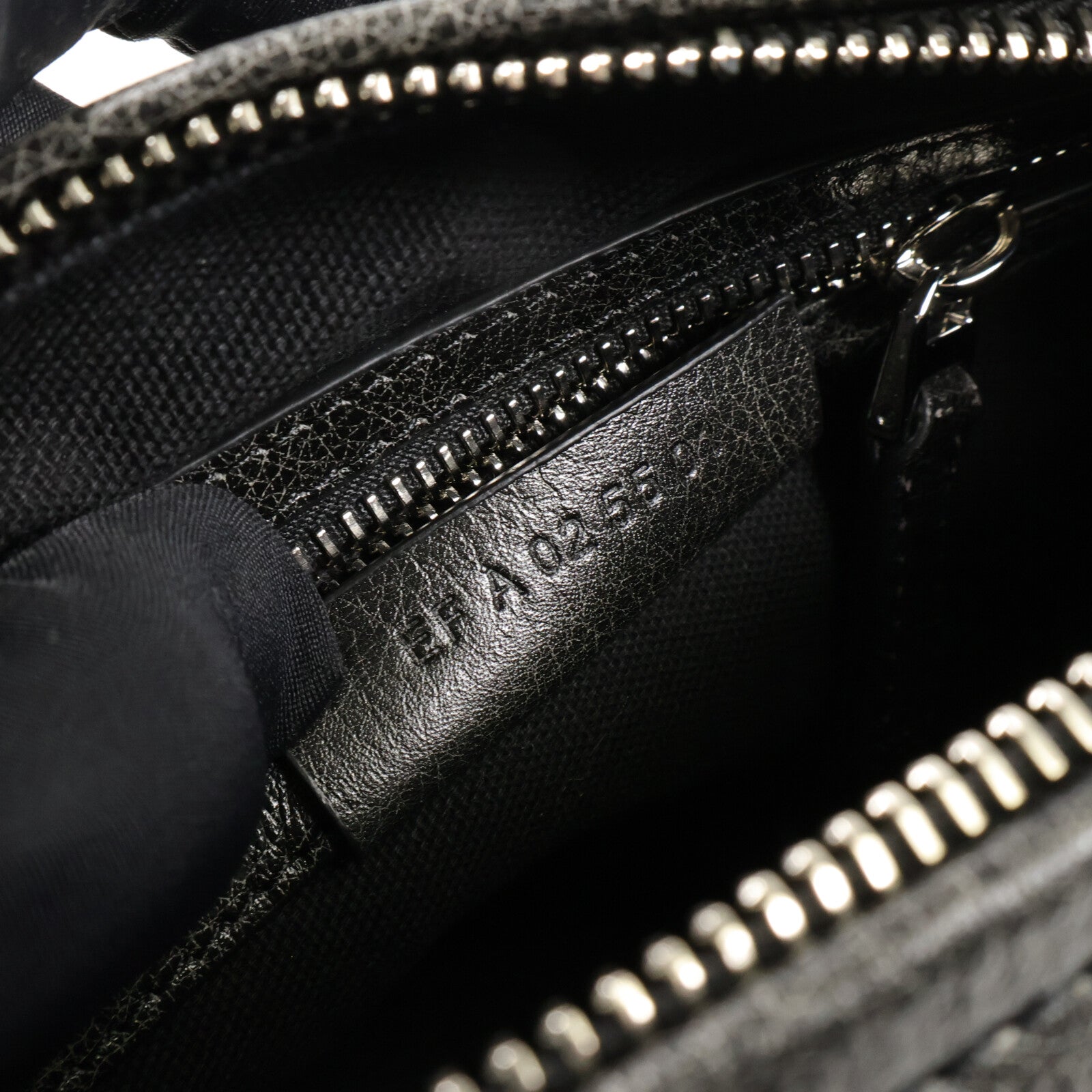 GIVENCHY 牛皮皮革Pandora肩背袋
