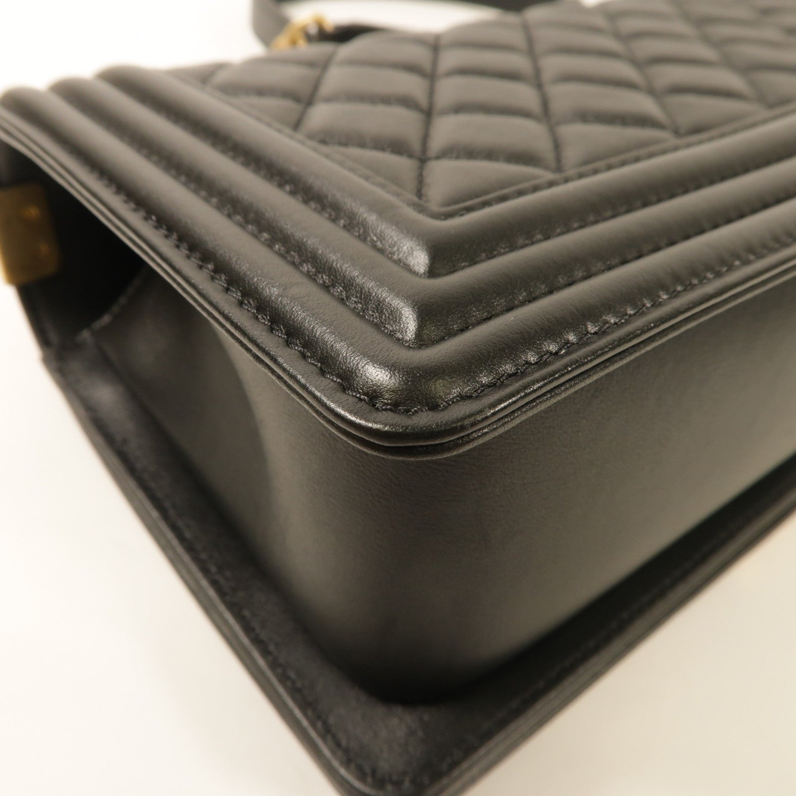 CHANEL 羊皮皮革Boy Chanel 25肩背袋