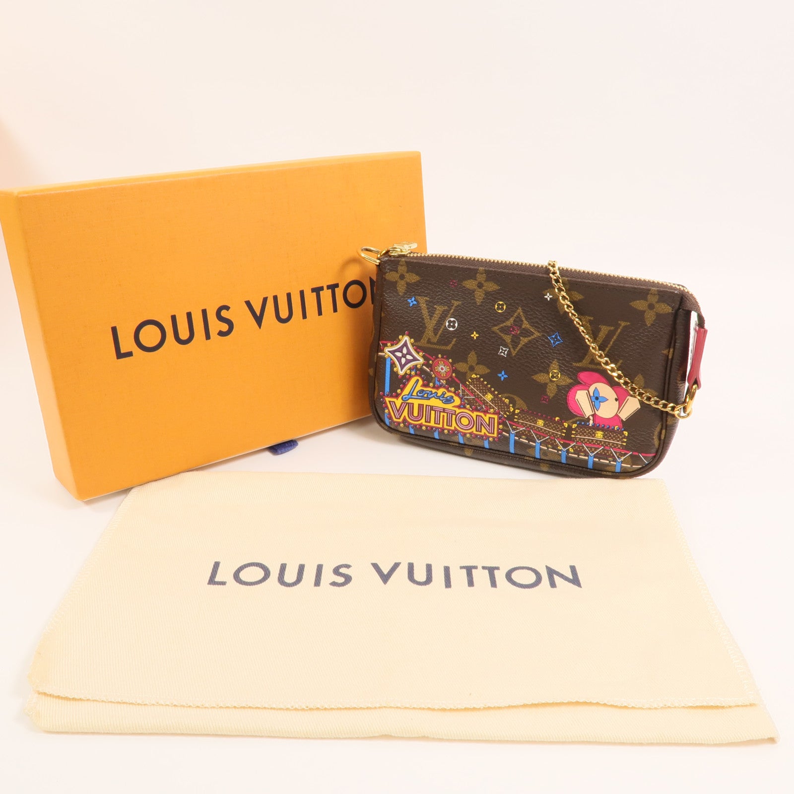 LOUIS VUITTON Monogram Mini Pochette Vivian手挽袋