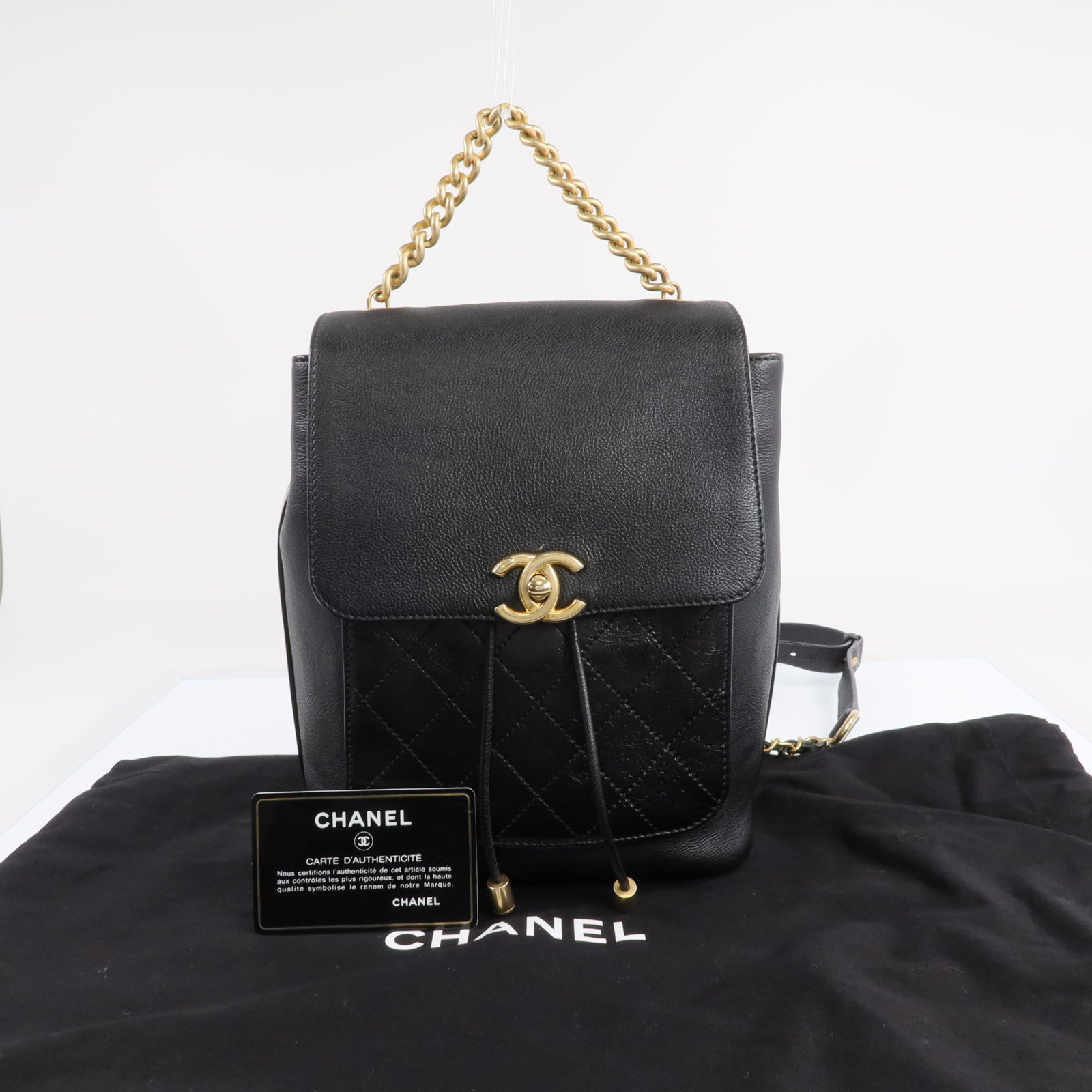 CHANEL 【激減優惠】牛皮皮革Backpack金扣背包
