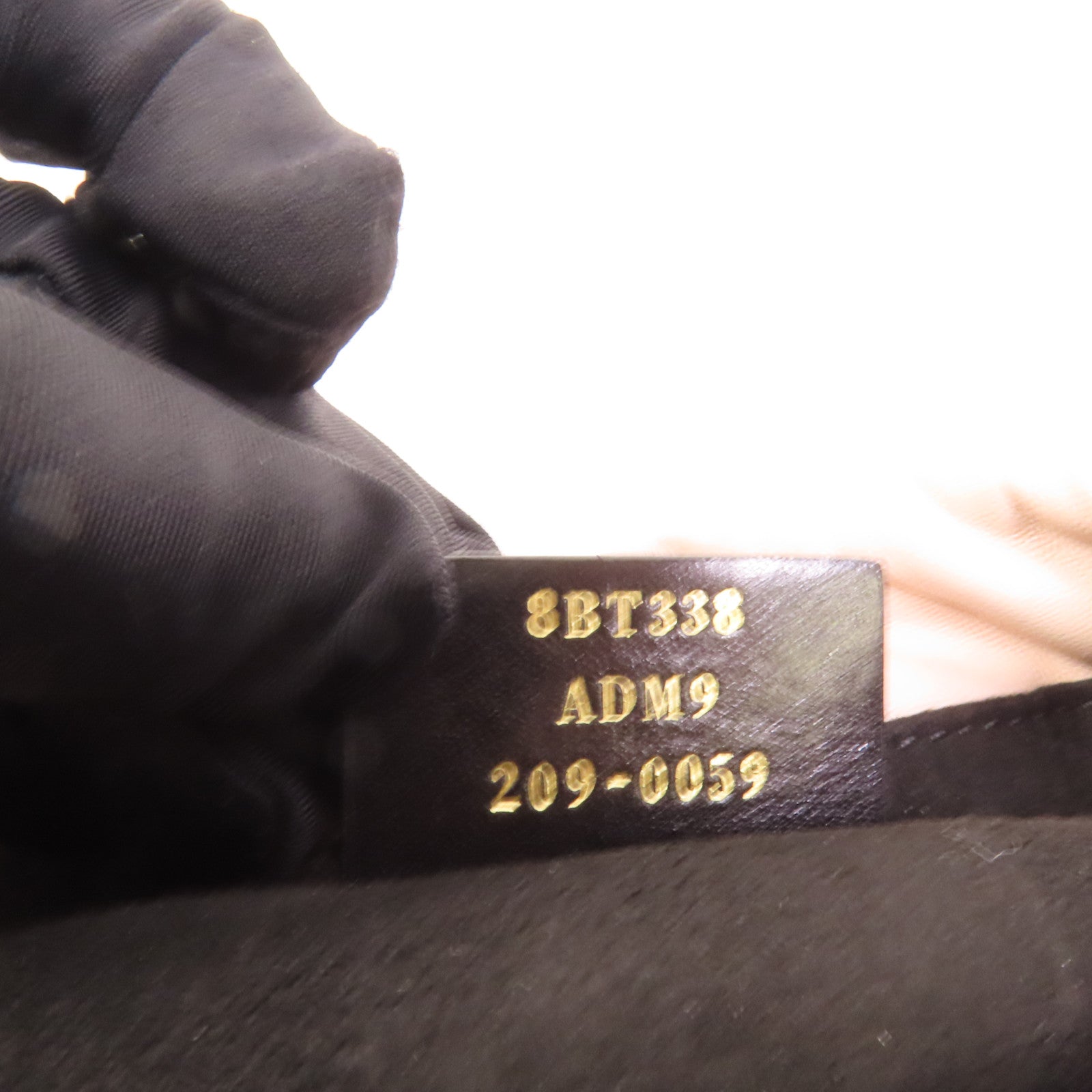 FENDI 羊皮皮革Shoulder Bag金扣肩背袋