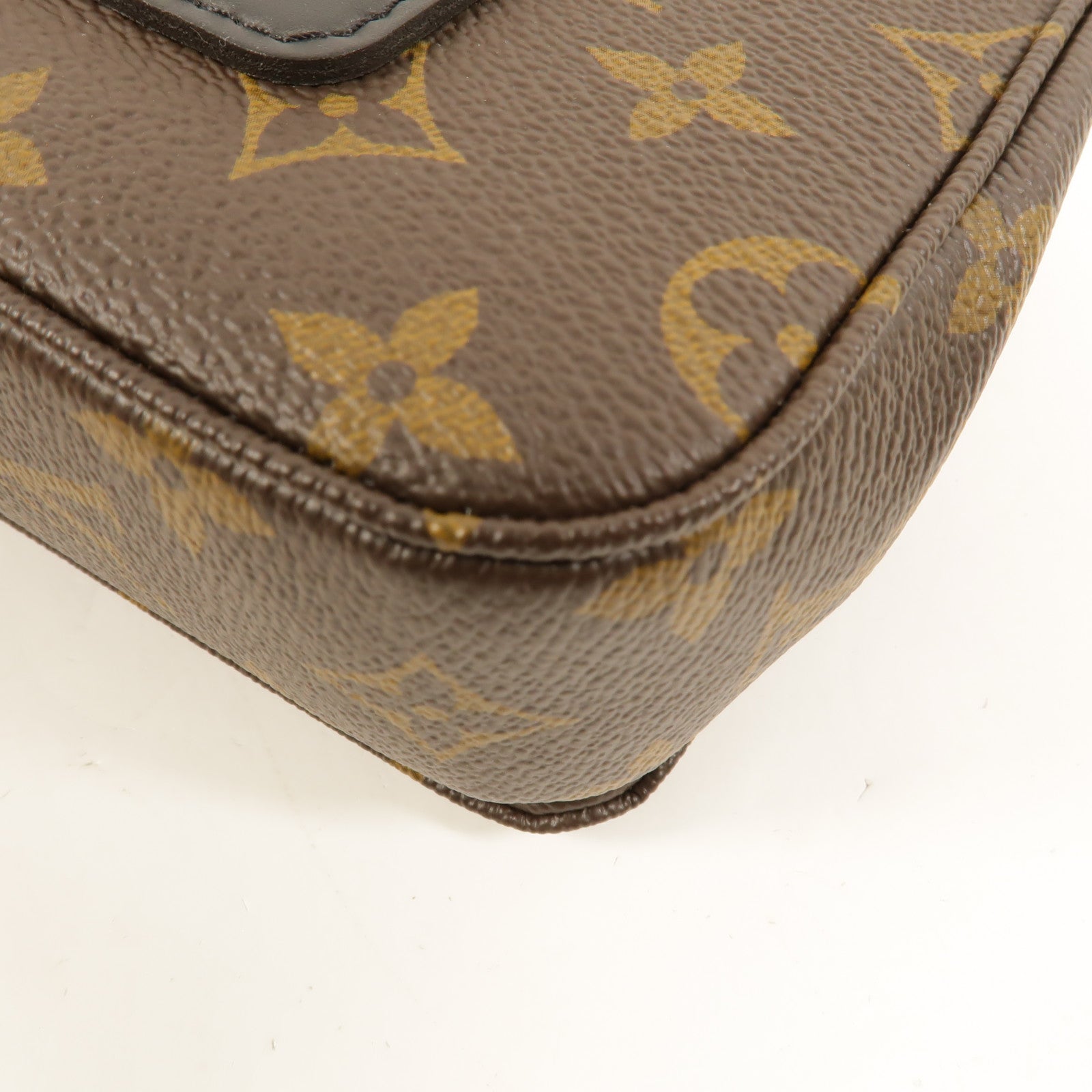 LOUIS VUITTON Monogram Marceau金扣肩背袋棕色