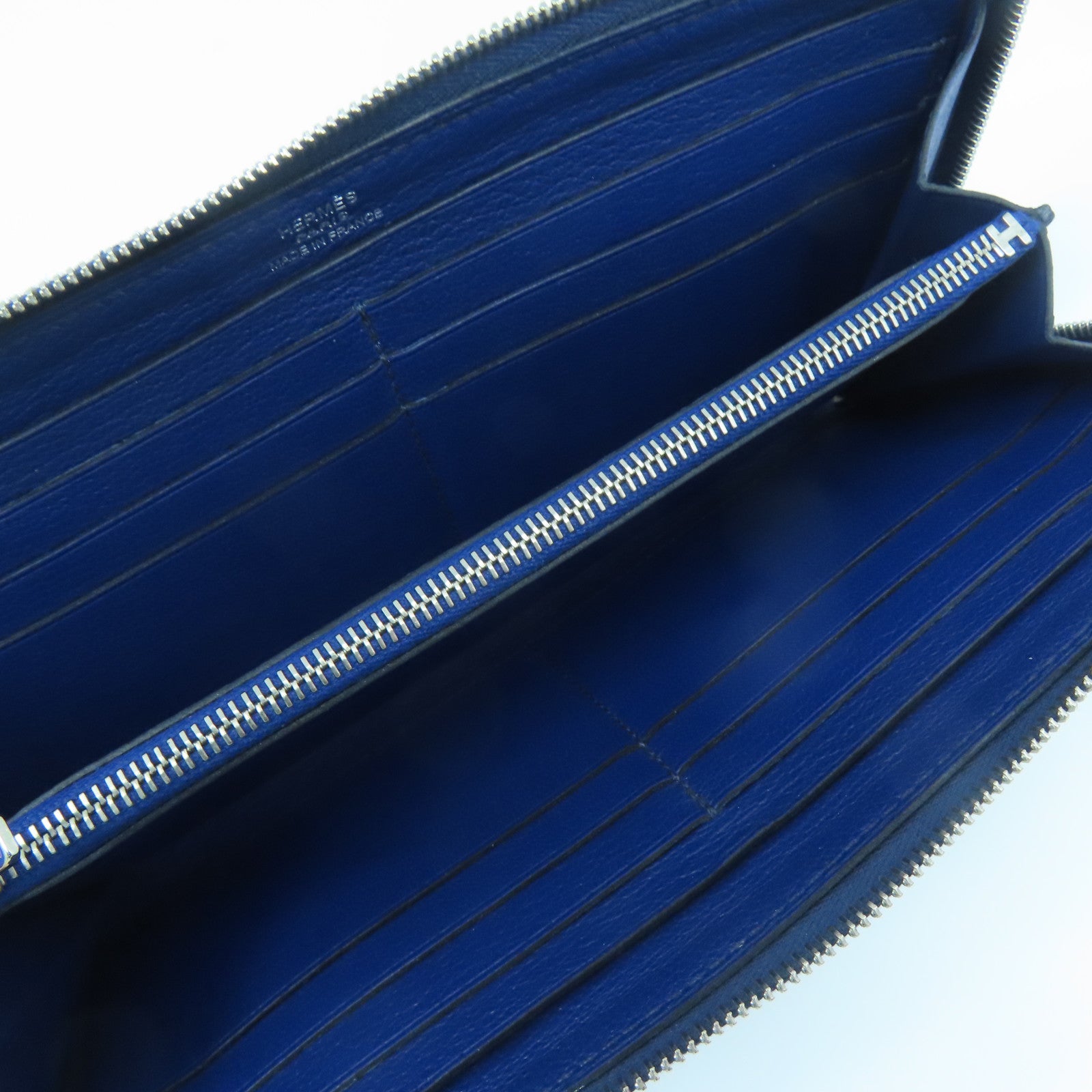 HERMES 【清倉大減價】Swift皮革Compact Round Wallet銀扣長錢包藍寶石色