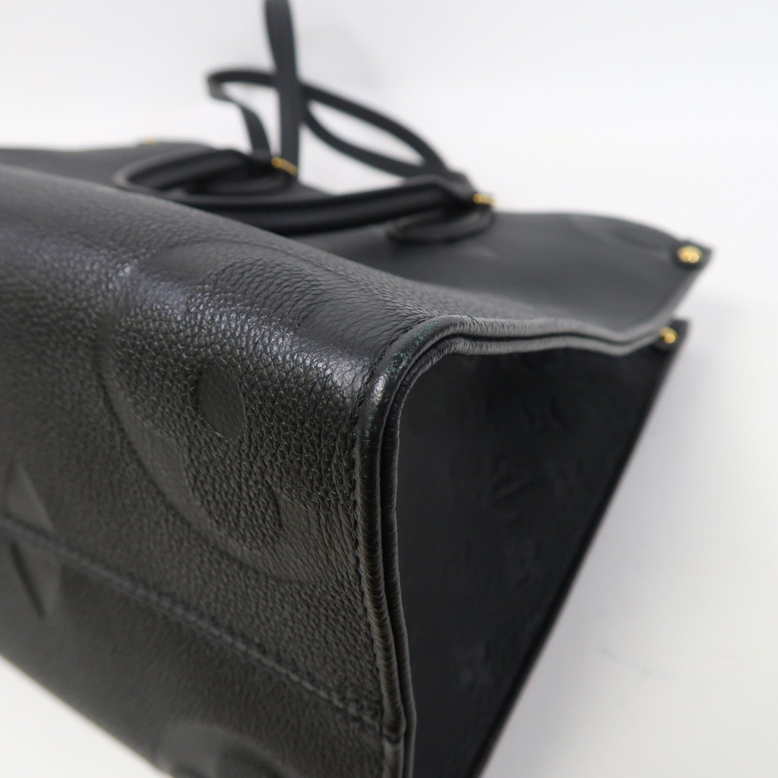 LOUIS VUITTON Monogram Empreinte On The Go MM金扣手挽肩背兩用袋黑色