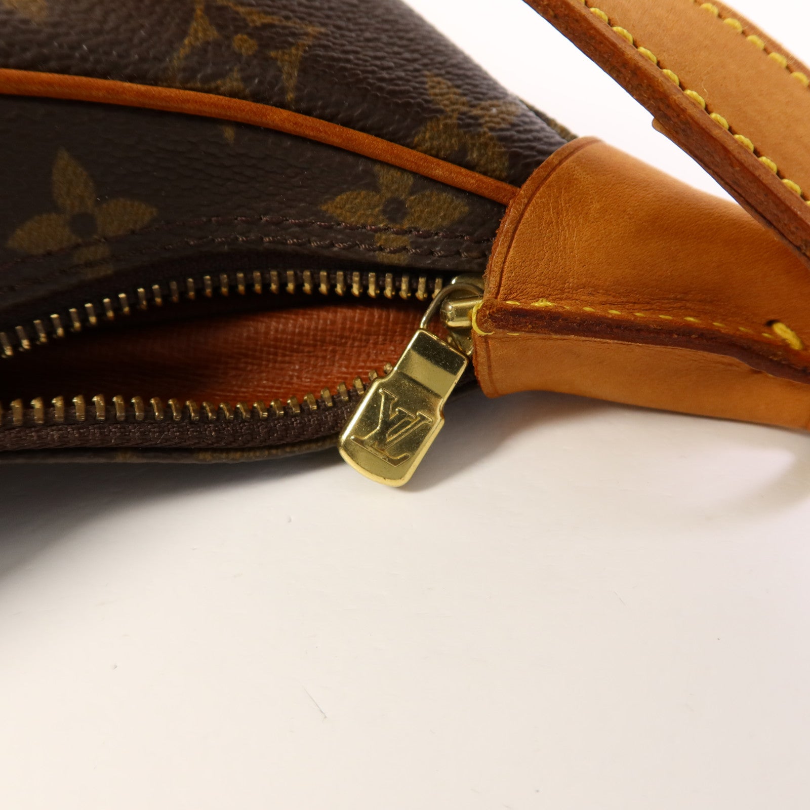 LOUIS VUITTON Monogram Boulogne金扣肩背袋