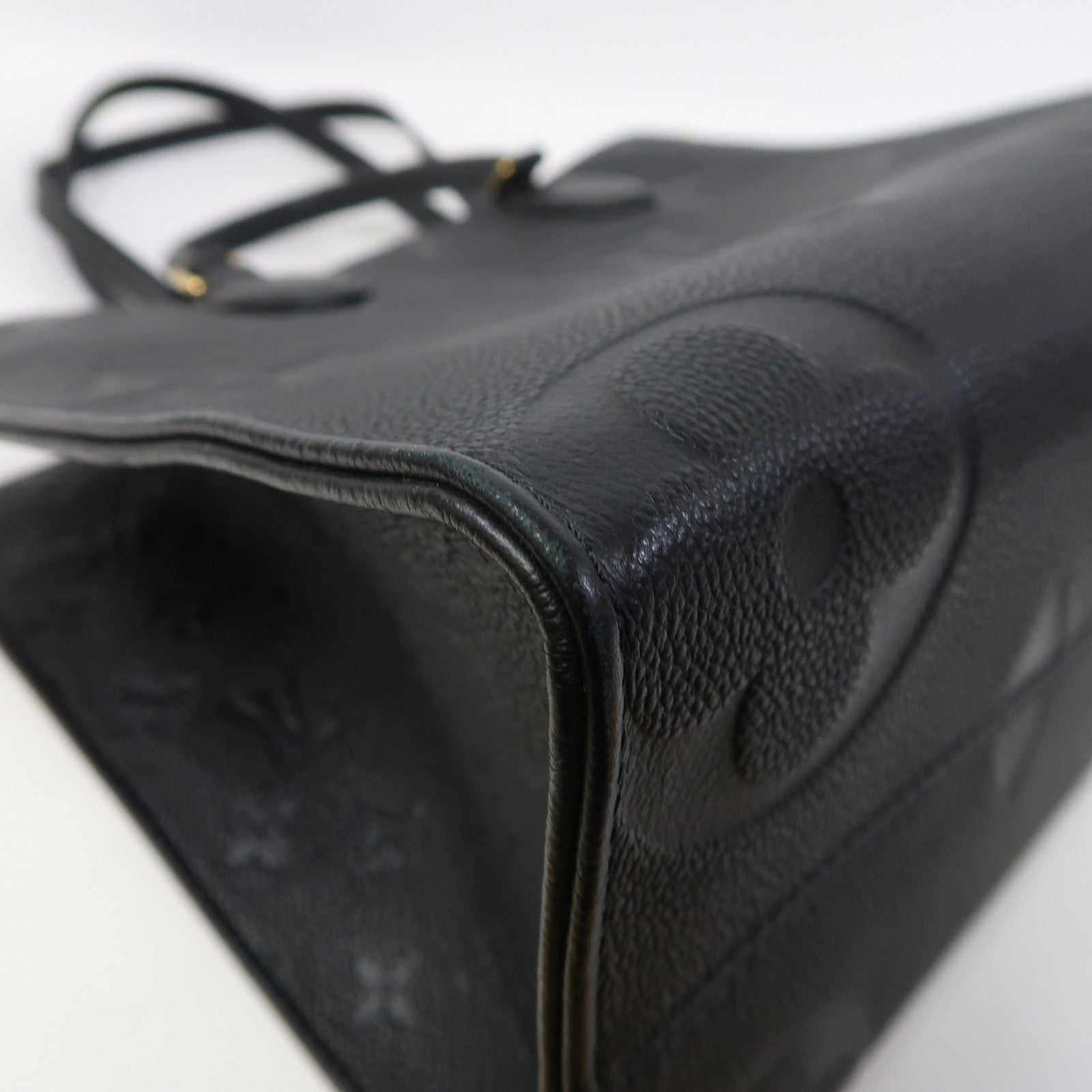 LOUIS VUITTON Monogram Empreinte On The Go MM金扣手挽肩背兩用袋黑色