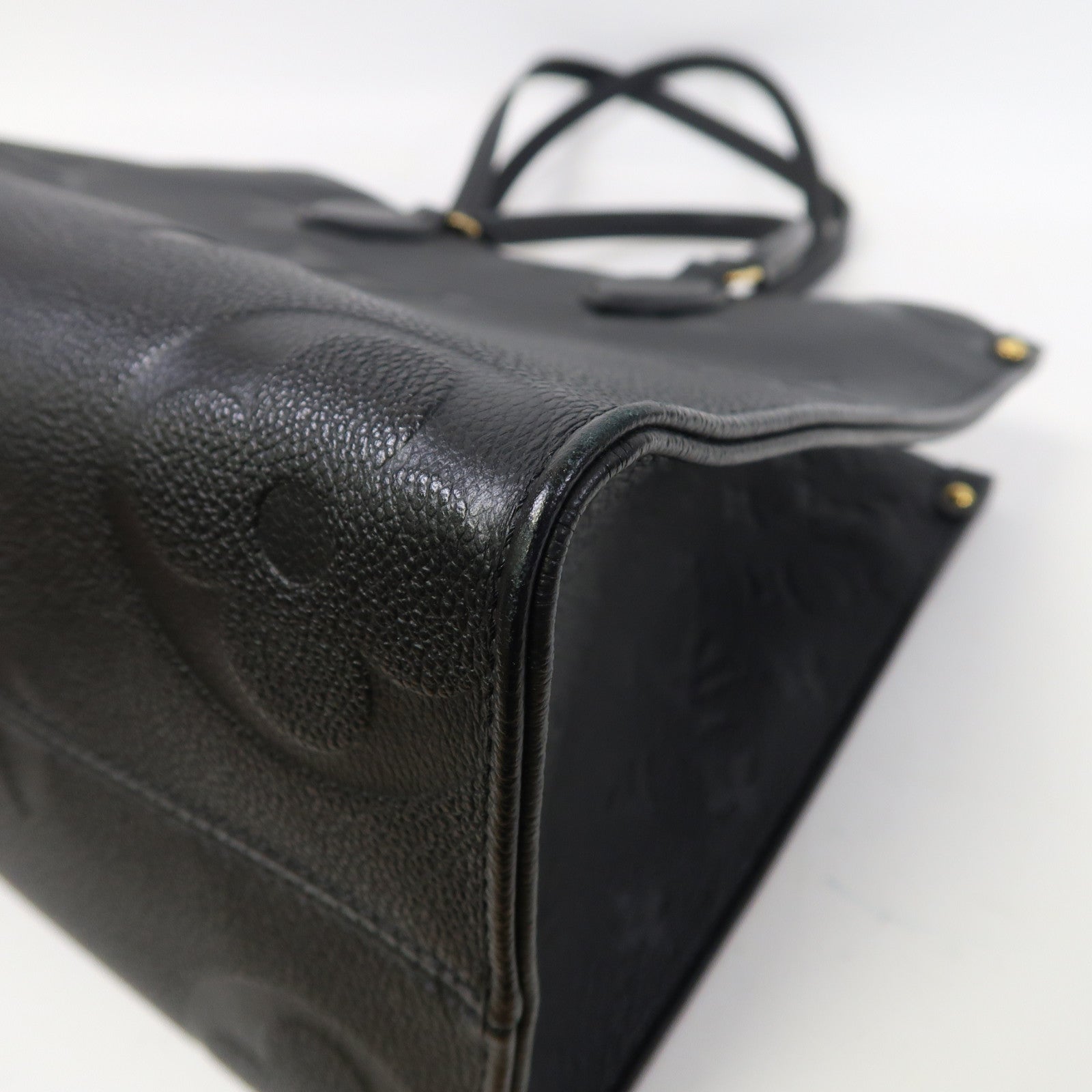 LOUIS VUITTON Monogram Empreinte On The Go MM金扣手挽肩背兩用袋黑色