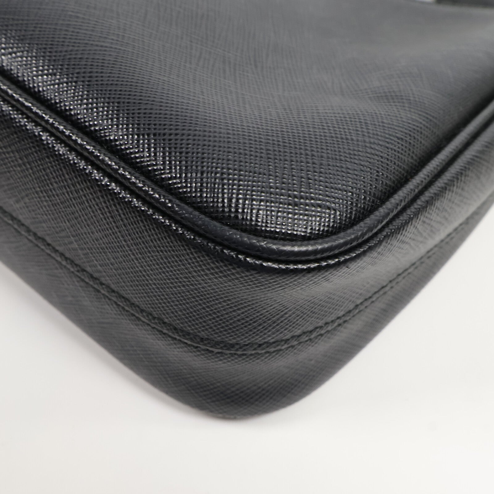 PRADA 牛皮皮革Mini Hobo肩背袋
