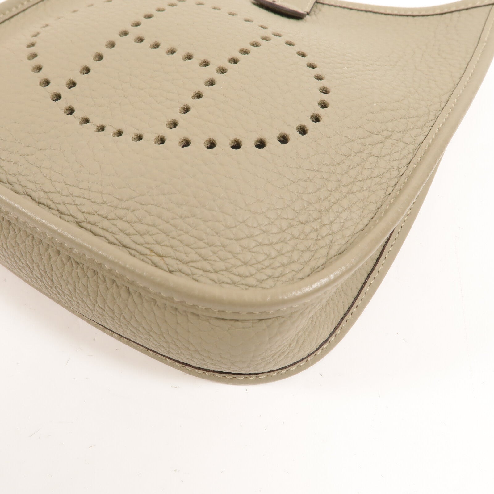 HERMES Clemence皮革Evelyne TPM肩背袋Sauge