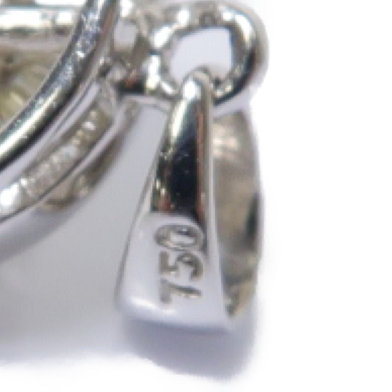 JEWELRY 【激減優惠】18K白金Diamond Pendant鑽石吊墜