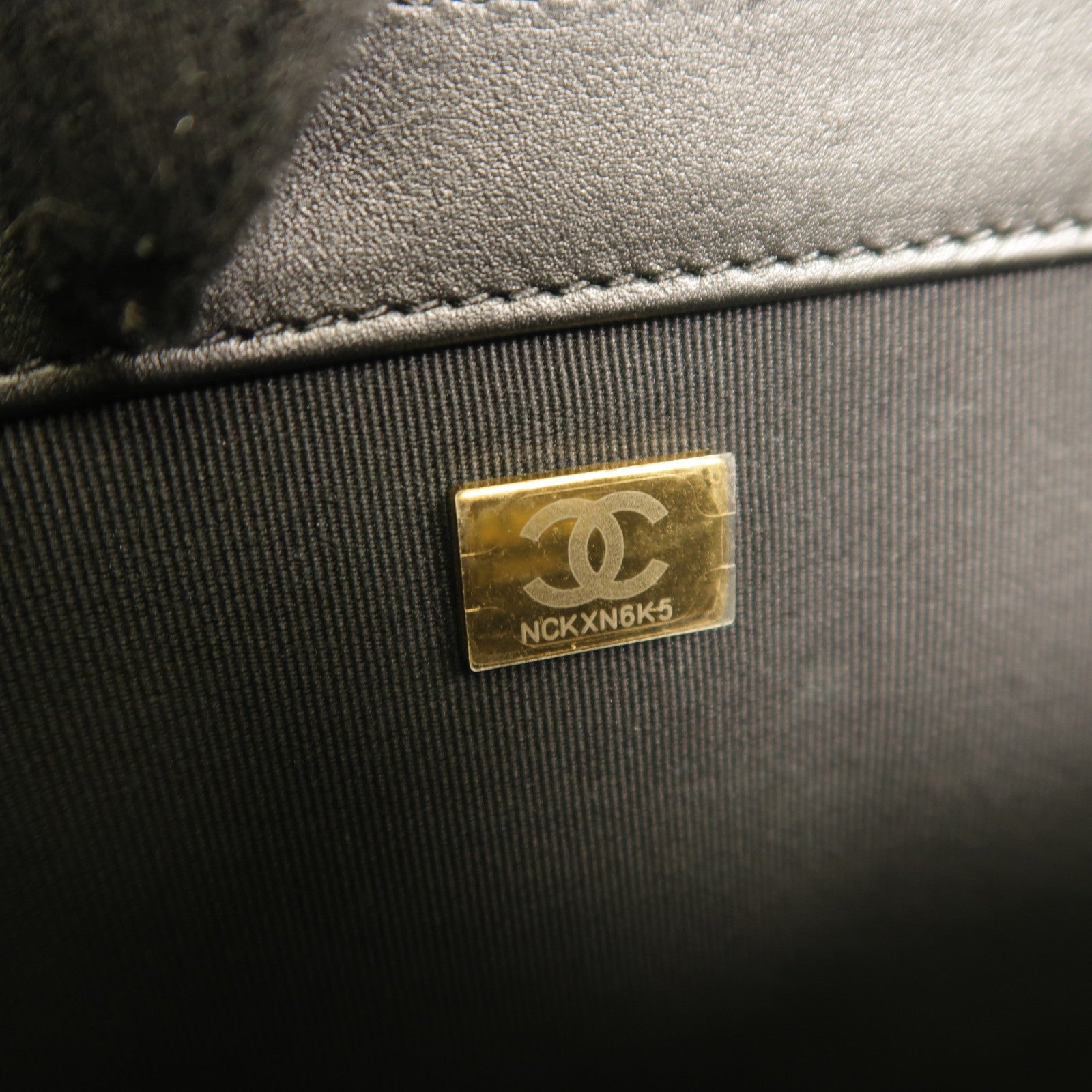 CHANEL 羊皮皮革Boy Chanel 25肩背袋