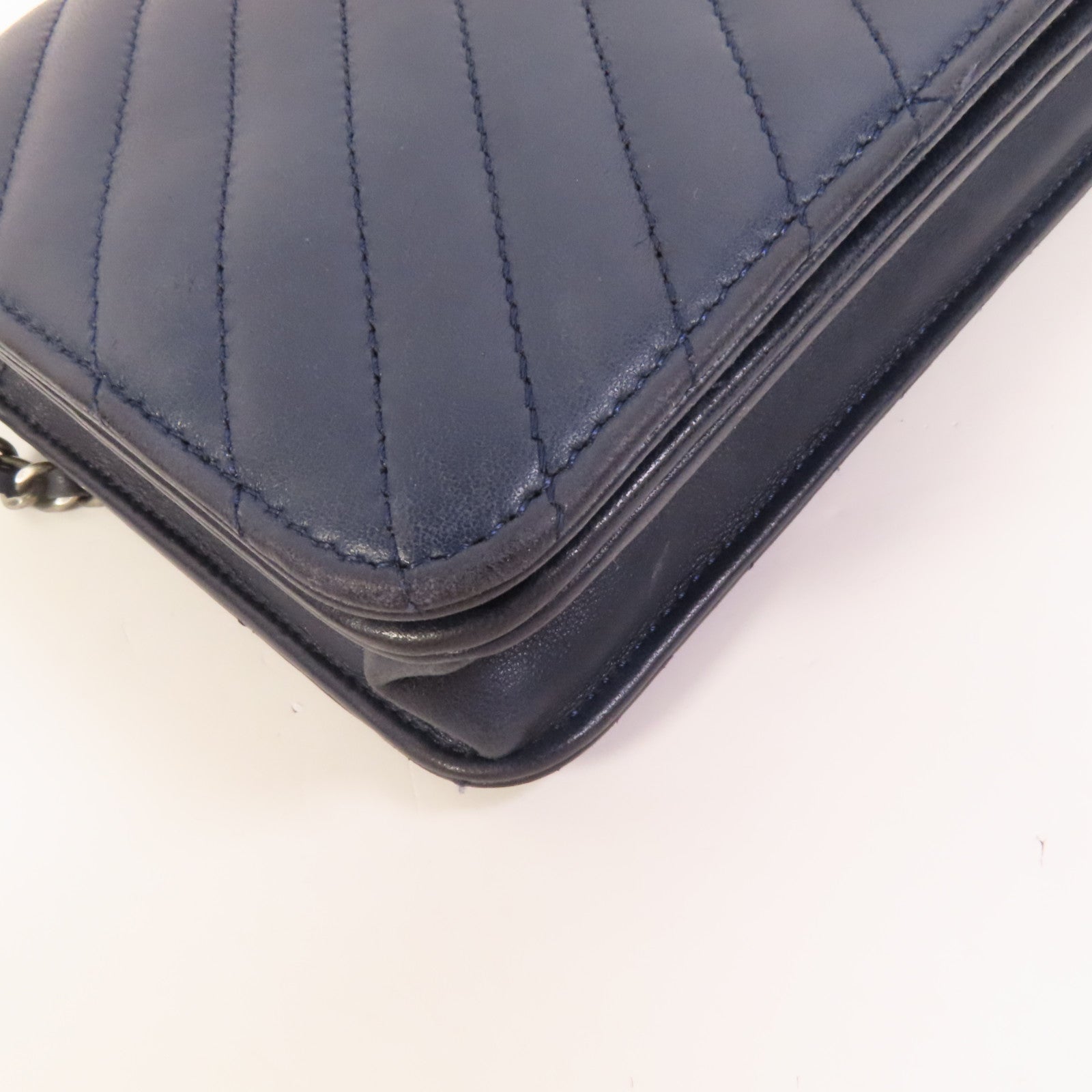 CHANEL 【激減優惠】羊皮皮革WOC Wallet On Chain銀扣鏈帶肩背袋