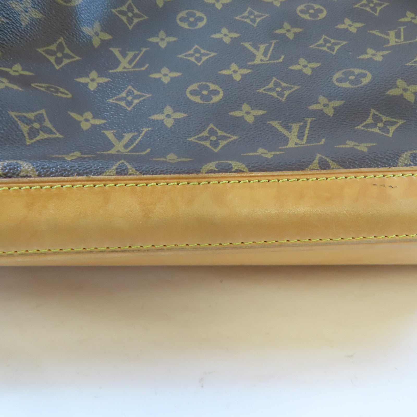 LOUIS VUITTON (PRICE DOWN) LV GHW Lockit Horizontal Shoulder Handbag M40104 Monogram Brown