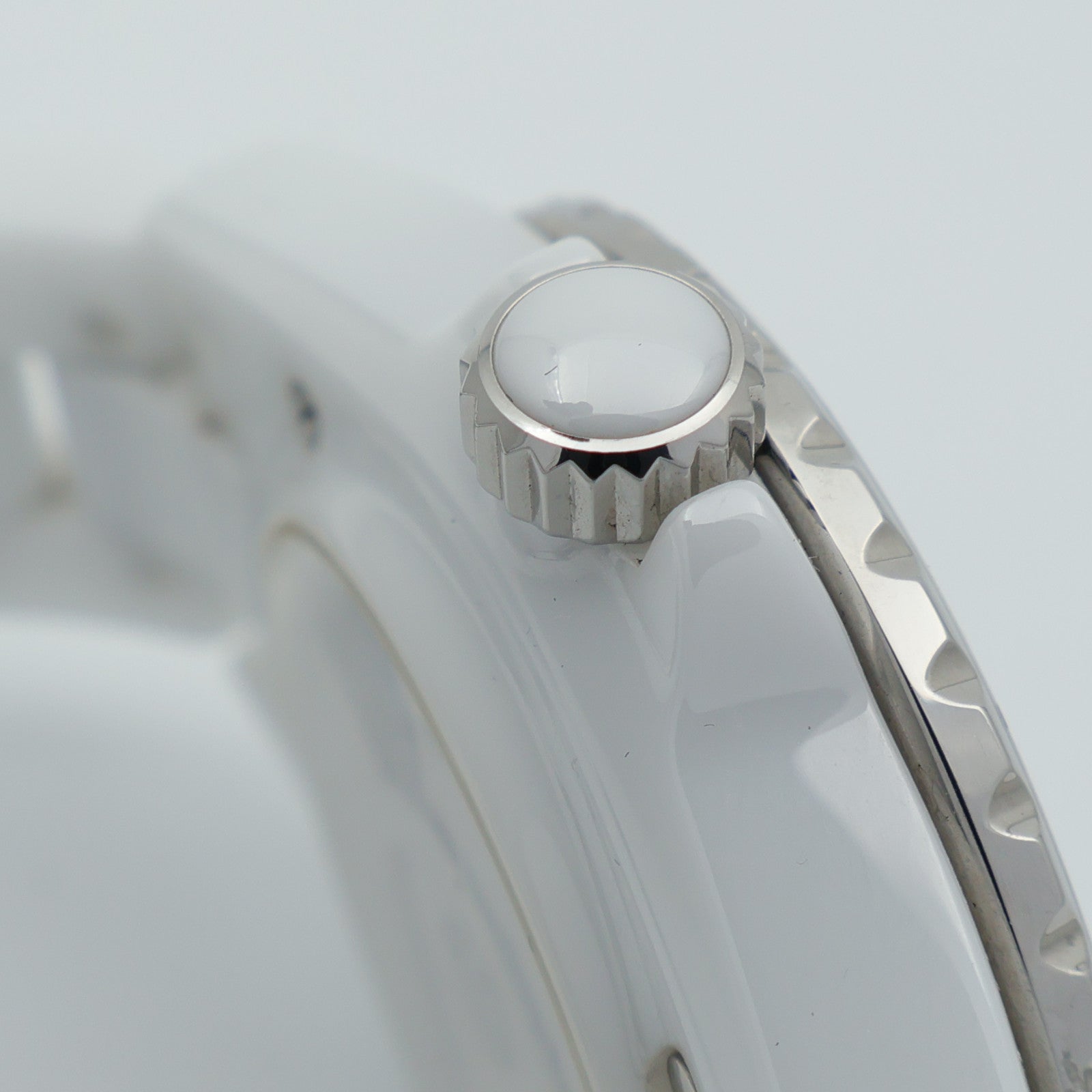 CHANEL J12 Watch H5700