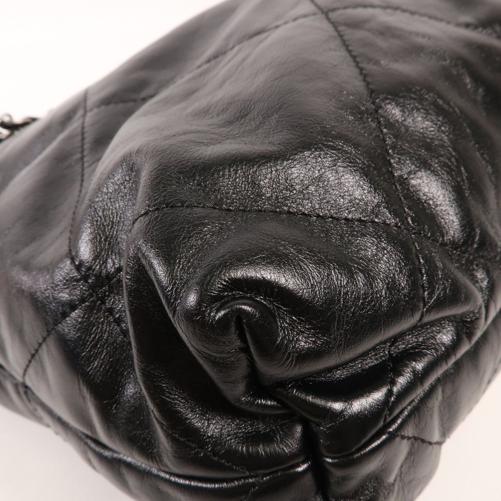 CHANEL 牛皮皮革Chanel 22 Small銀扣鏈帶肩背袋