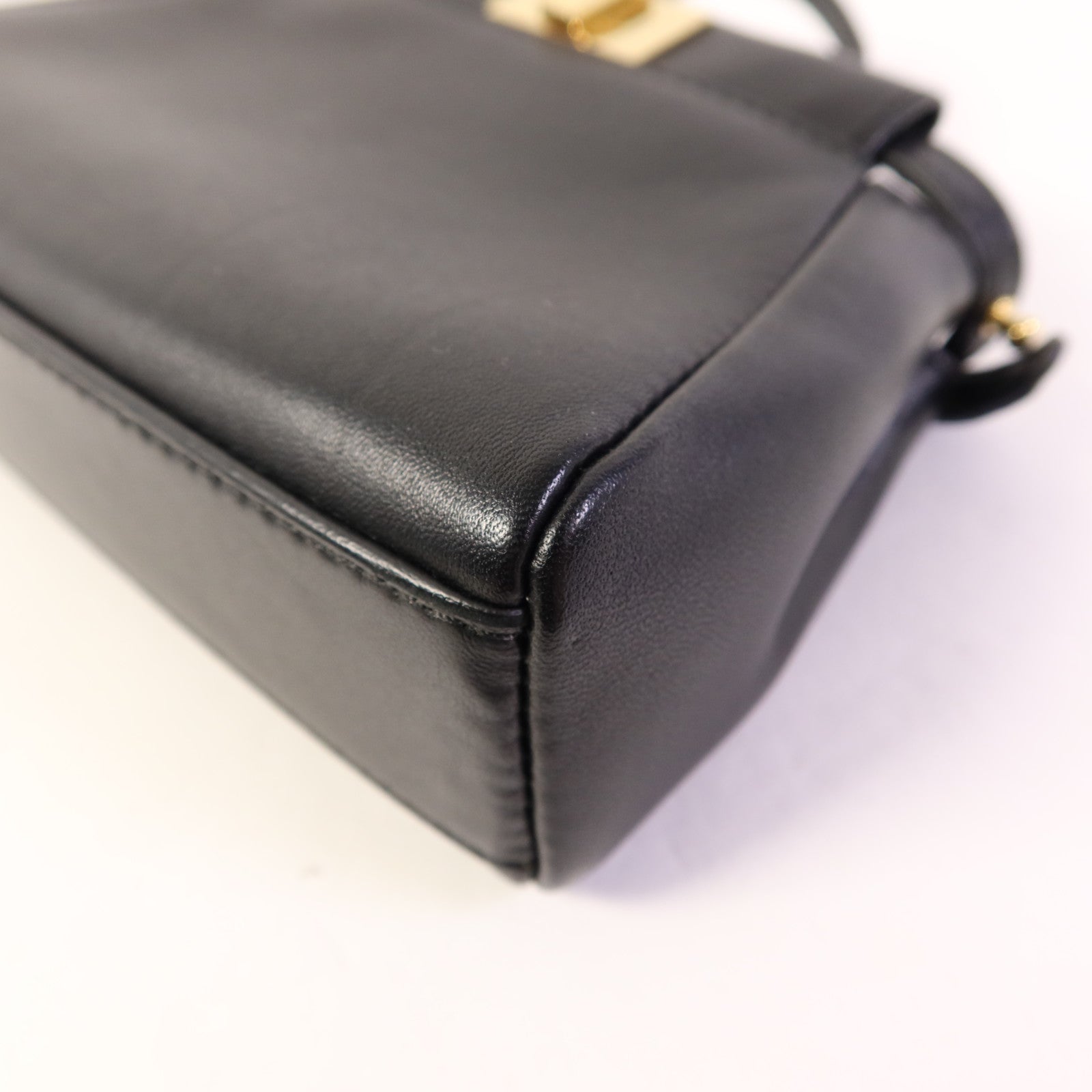 FENDI 牛皮皮革Micro Peekaboo金扣手挽肩背兩用袋