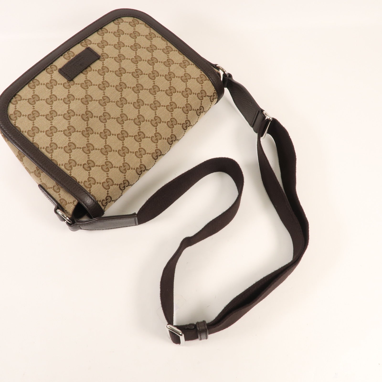 GUCCI 塗層帆布Shoulder Bag銀扣肩背袋