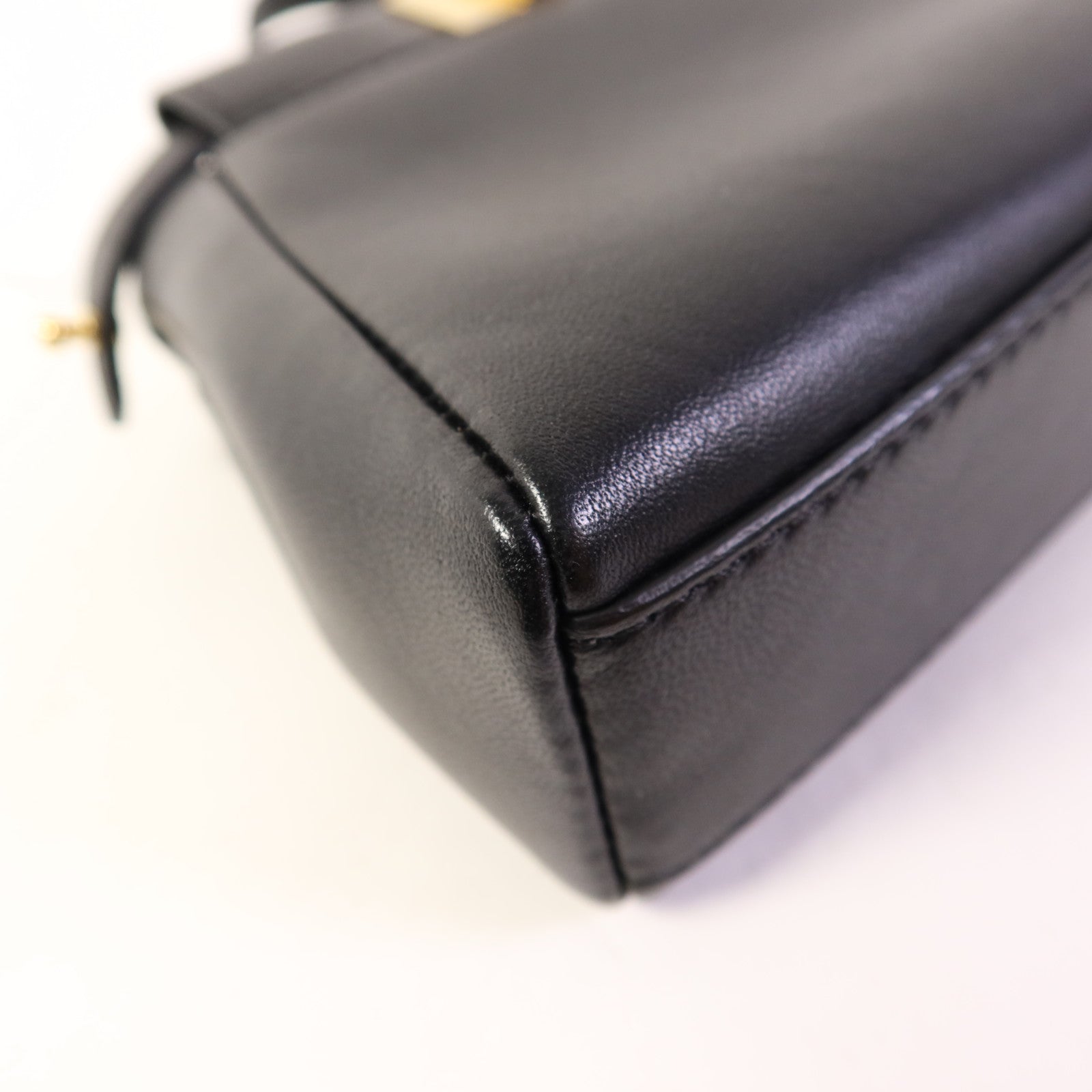 FENDI 牛皮皮革Micro Peekaboo金扣手挽肩背兩用袋