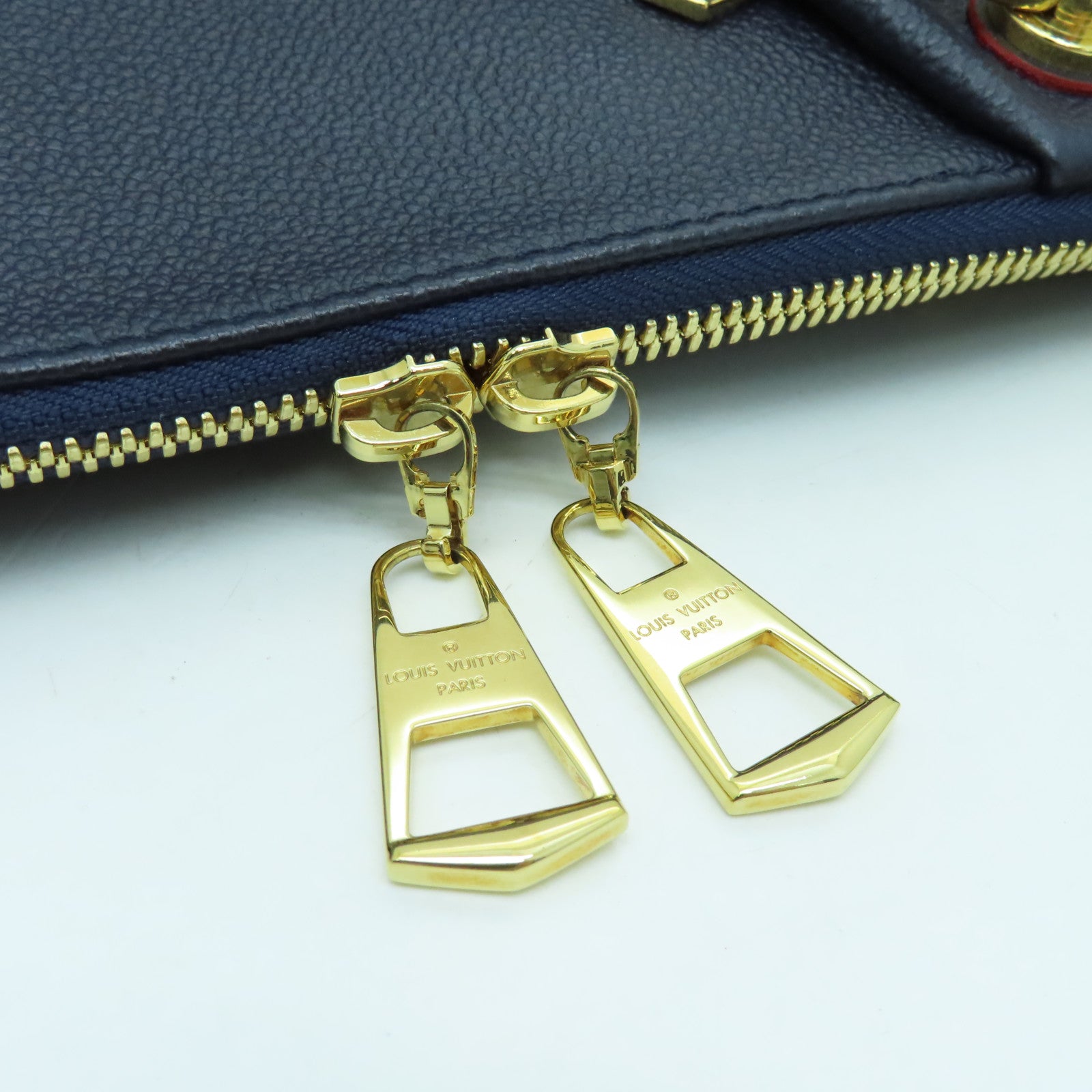 LOUIS VUITTON Monogram Empreinte V Tote MM金扣手挽肩背两用袋深蓝色