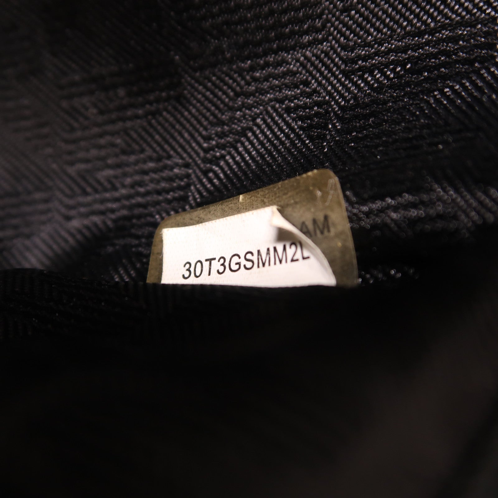 Michael Kors GHW Shoulder Bag Calfskin Leather Black