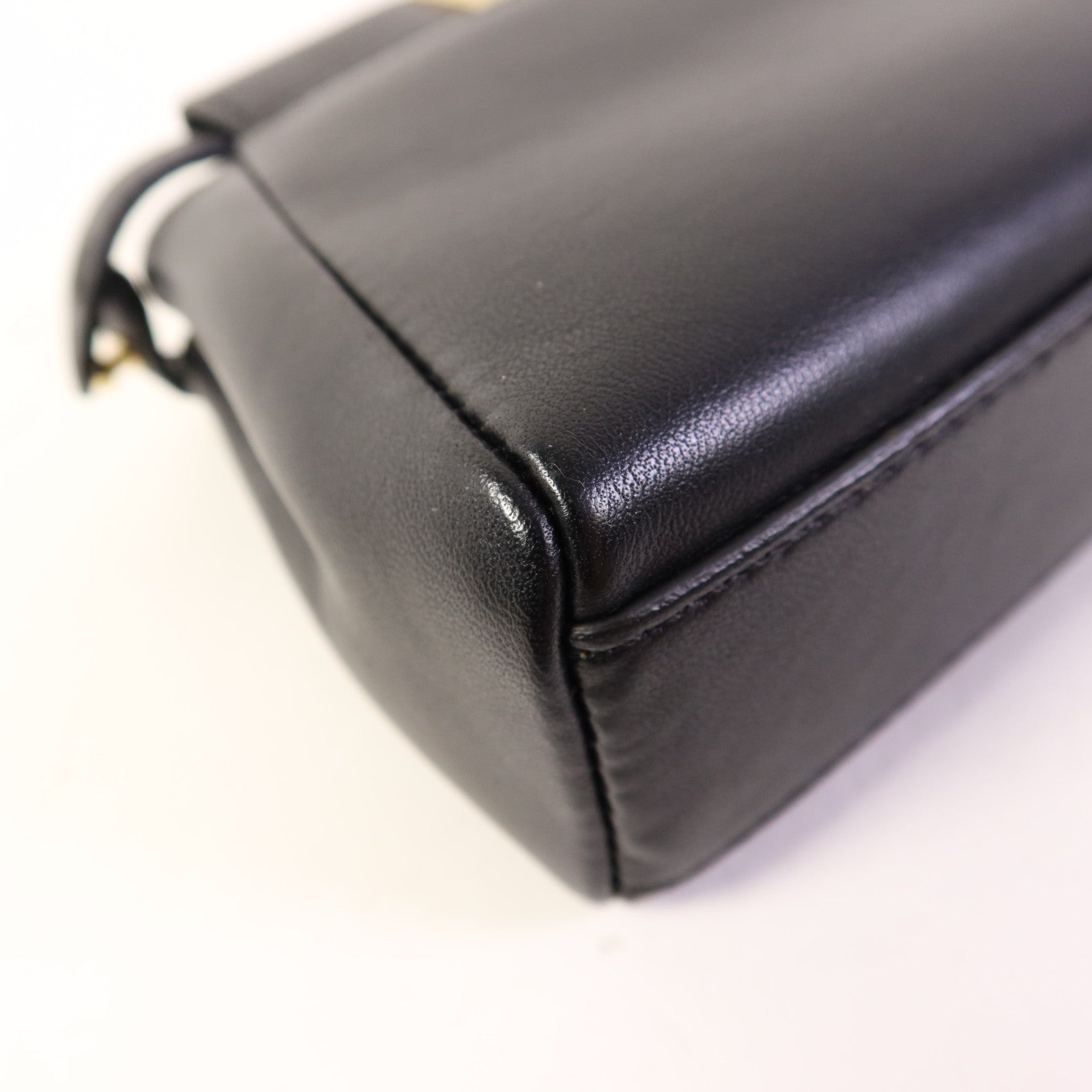 FENDI 牛皮皮革Micro Peekaboo金扣手挽肩背兩用袋