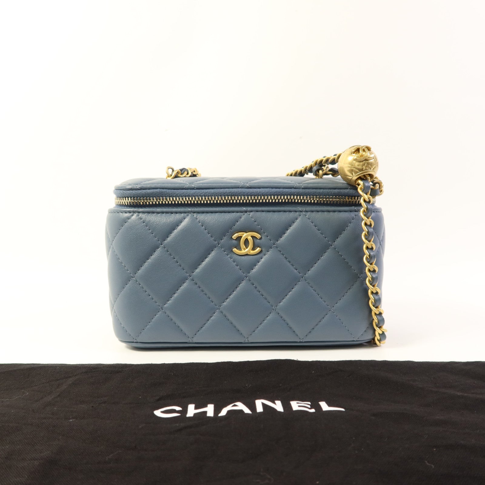 CHANEL 羊皮皮革Vanity Case金扣鏈帶肩背袋