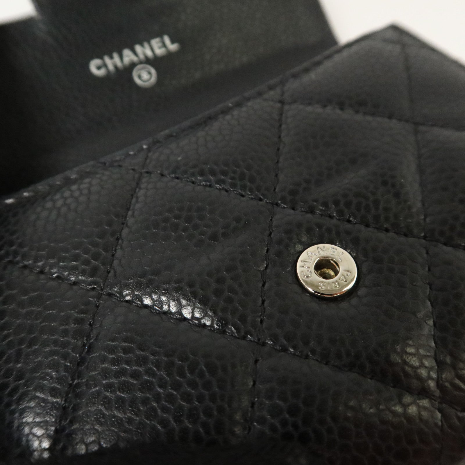 CHANEL 牛皮皮革Card Case銀扣卡片套