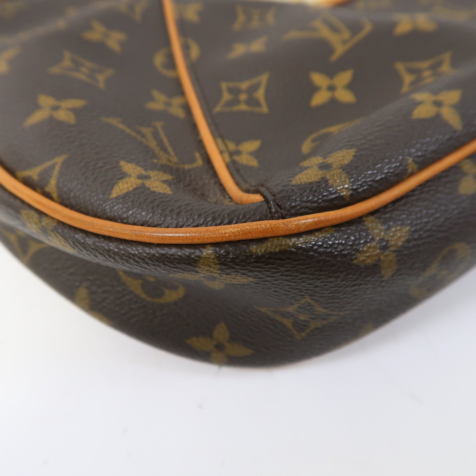 LOUIS VUITTON Monogram Thames GM金扣肩背袋啡色
