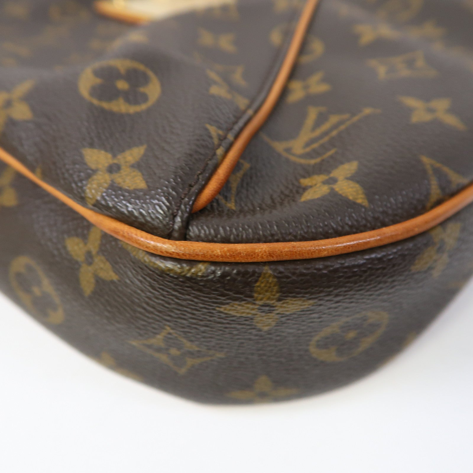 LOUIS VUITTON Monogram Thames GM金扣肩背袋啡色