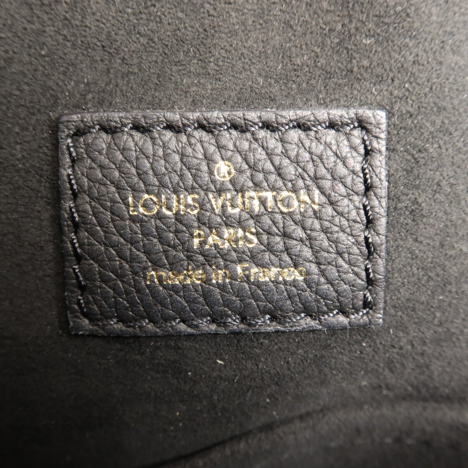 LOUIS VUITTON 牛皮皮革Lockme Bucket金扣手挽肩背兩用袋