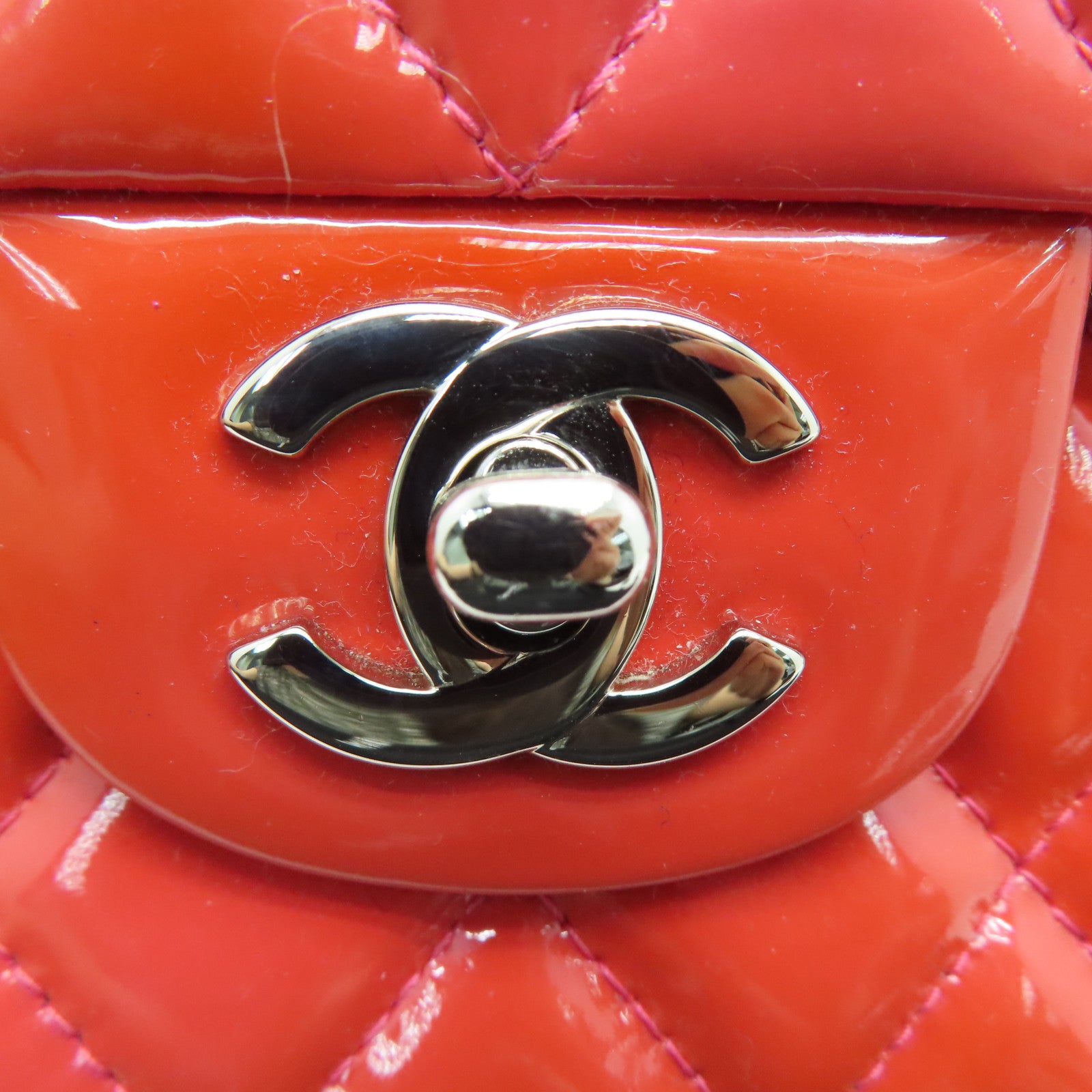 CHANEL 菱格漆皮皮革Chain Shoulder銀扣鏈帶肩背袋粉紅色
