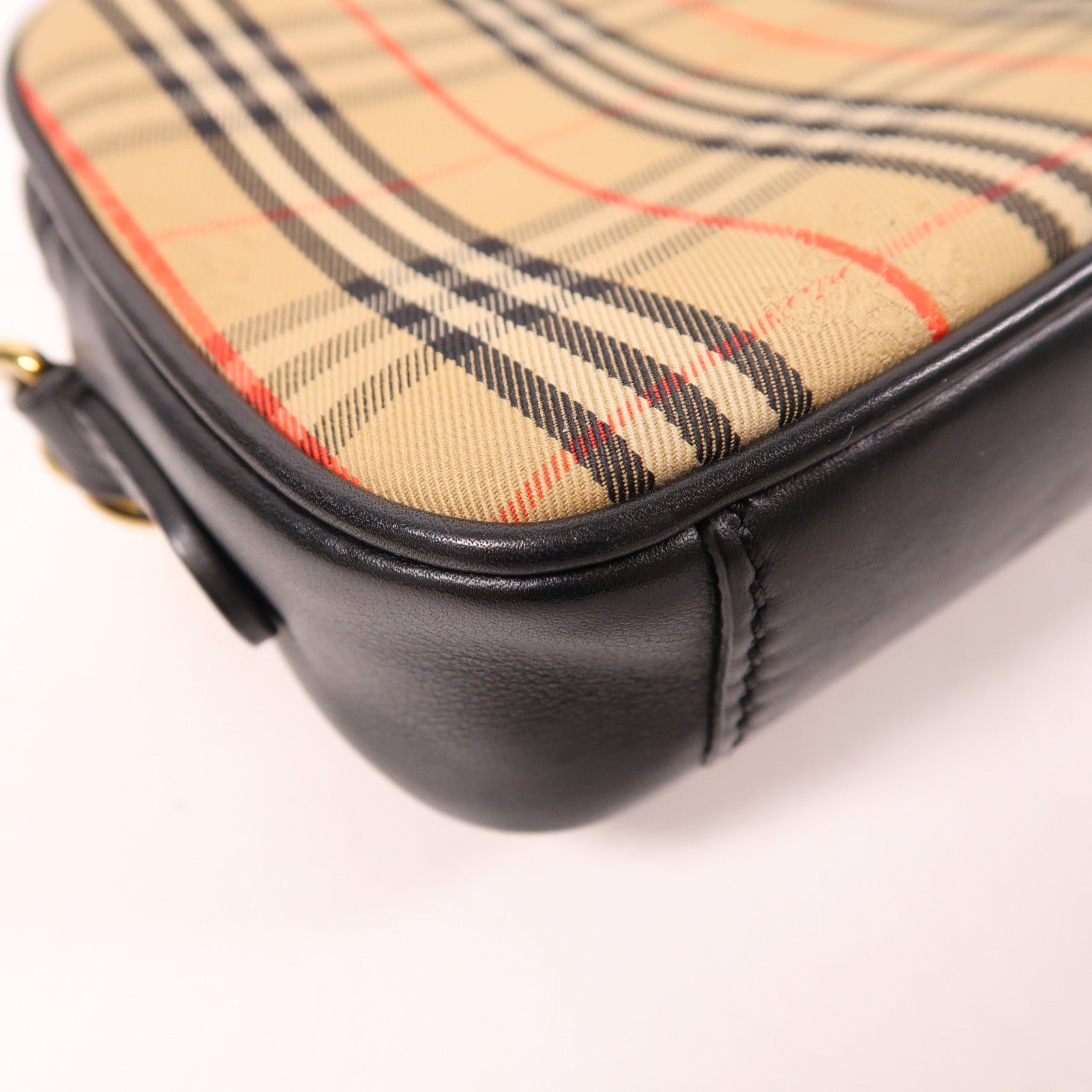 BURBERRY 帆布Shoulder Bag金扣肩背袋