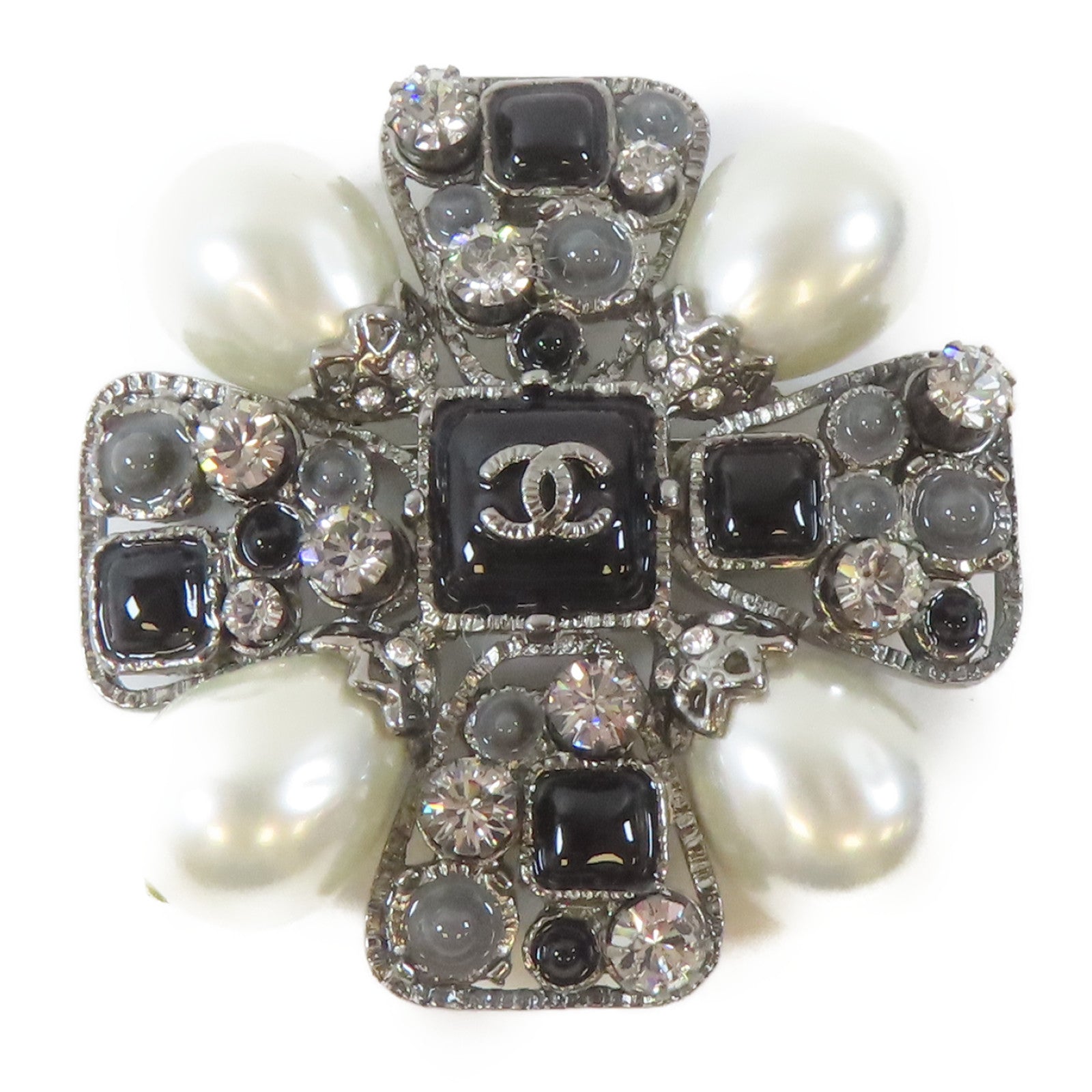 CHANEL 金屬Brooch胸針黑色/白色/銀色